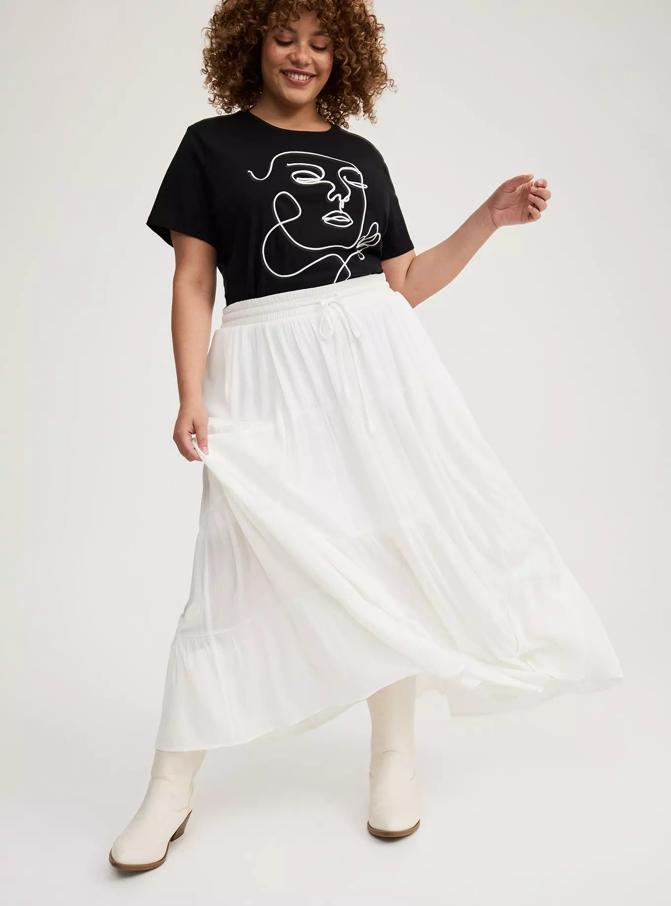 Shirred Tiered Maxi Skirt | Torrid (US & Canada)