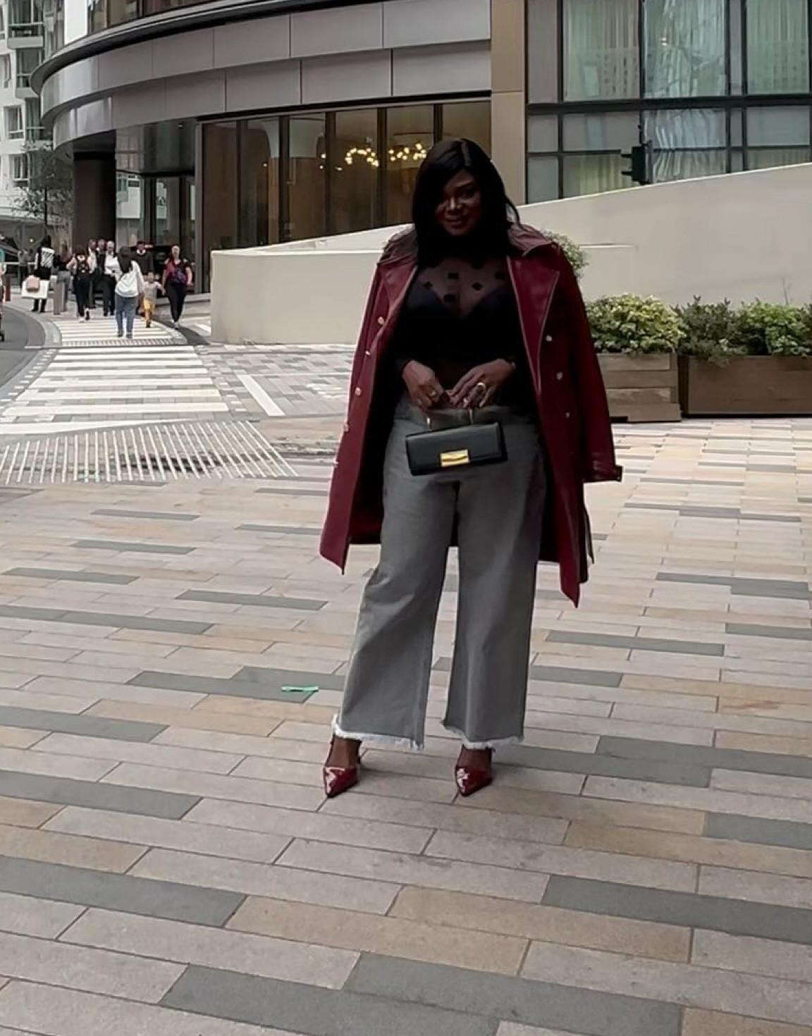 Fall is my season. The fashion girlies who knows, just know !! Prepare to be sick of me and the burgundy colour of this #fall season. Burgundy is one of my favourite colours of the 2024/25 Pantone colours
#fallfashion #fallstyle #fallvibes #pantone #jimmychoo #dolcegabbana #saintlaurent

#LTKautumn #LTKluxury #LTKeurope