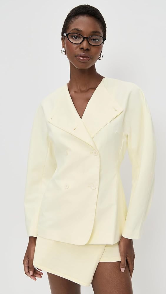 Brand: Lioness
3.5
3.5 out of 5 stars
(3)
Lioness Women's Primrose Blazer
 
 
 
 
 
 
 
Lioness Size Chart
Size	XS	S	M
Bust	31.5"	33.5"	35.5"
Waist	25"	26"	27"
 
Currently unavailable.
We don't know when or if this item will be back in stock.
Add to List
 | Amazon (US)