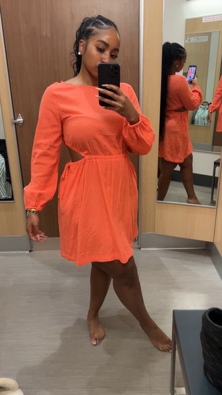 Side cut out spring dress! Perfect for brunch and family outings! 

#LTKfindsunder50 #LTKstyletip #LTKSeasonal