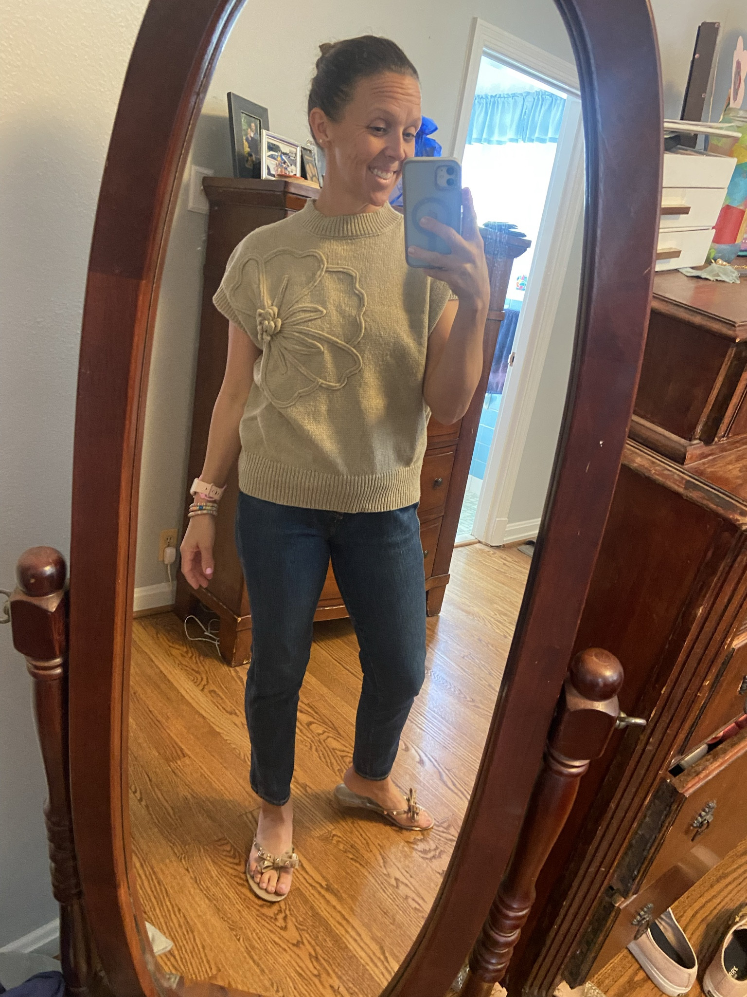 If you like a fitted, not skinny, straight leg, these are for you! I am obsessed with these! My sweater is a great shoe and my sandals come in more colors. 


#oldnavy #salefinds #slimjeans #vintageslimjeans   #under30 #budgetfriendly #highwaisted #momjean #jeanssale #amazon 
#darkwashdenim #sesignerdupe #jellysandals 



#LTKSaleAlert #LTKU #LTKOver40