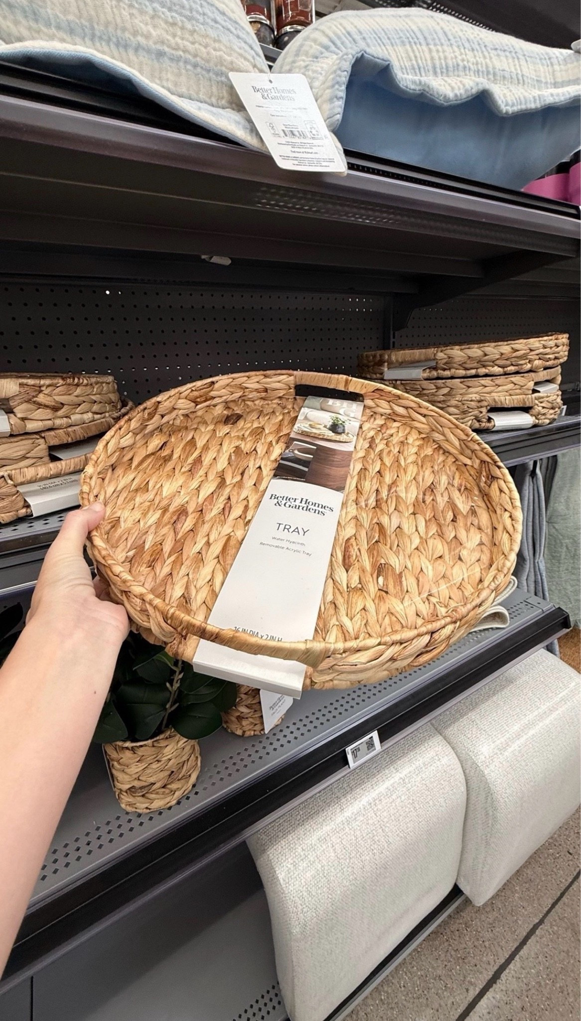 Serving effortless luxury on a budget 🤎 from @walmart

Better Homes & Gardens 16-Inch Natural Water Hyacinth Decorative Tray with Clear Acrylic Insert

#WalmartHome #LTKFinds #AffordableHome #LivingRoomInspo #HomeStyling #CozyHome #NeutralDecor #ModernOrganic #InteriorInspo #HomeDecorFinds #BudgetDecor #WovenDetails #ChicHomeStyle #LTKUnder100

#LTKHome