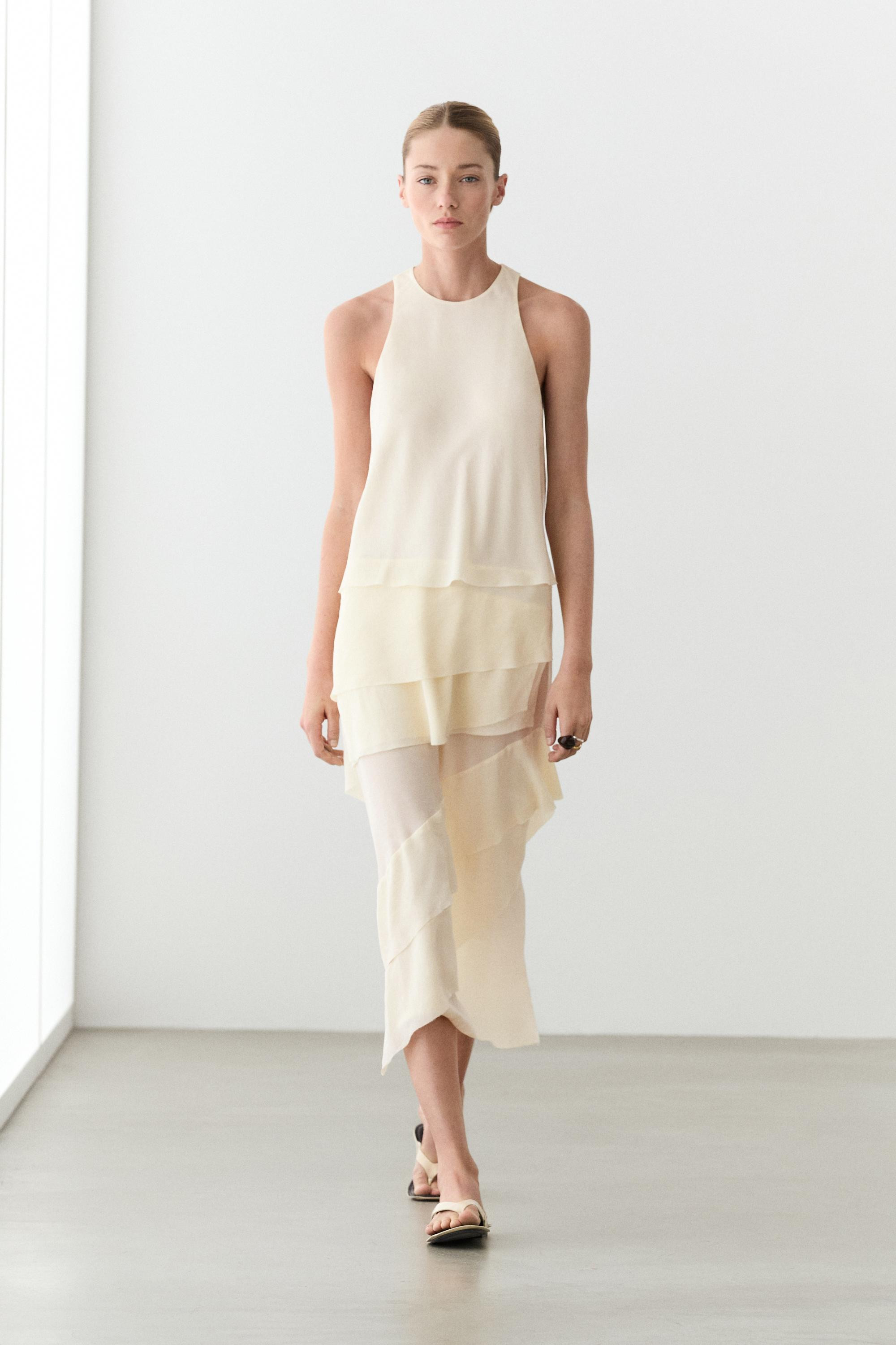 Vestito midi fluido con volant | Massimo Dutti IT
