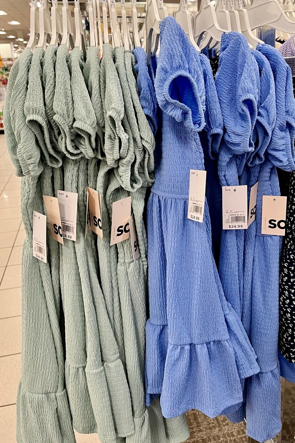 Affordable girls spring dresses on sale and under $25 today at Kohl’s. 

Girls party dresses, smocked dresses, girls formal dresses with matching accessory. 

#LTKKids #LTKSeasonal #LTKWedding