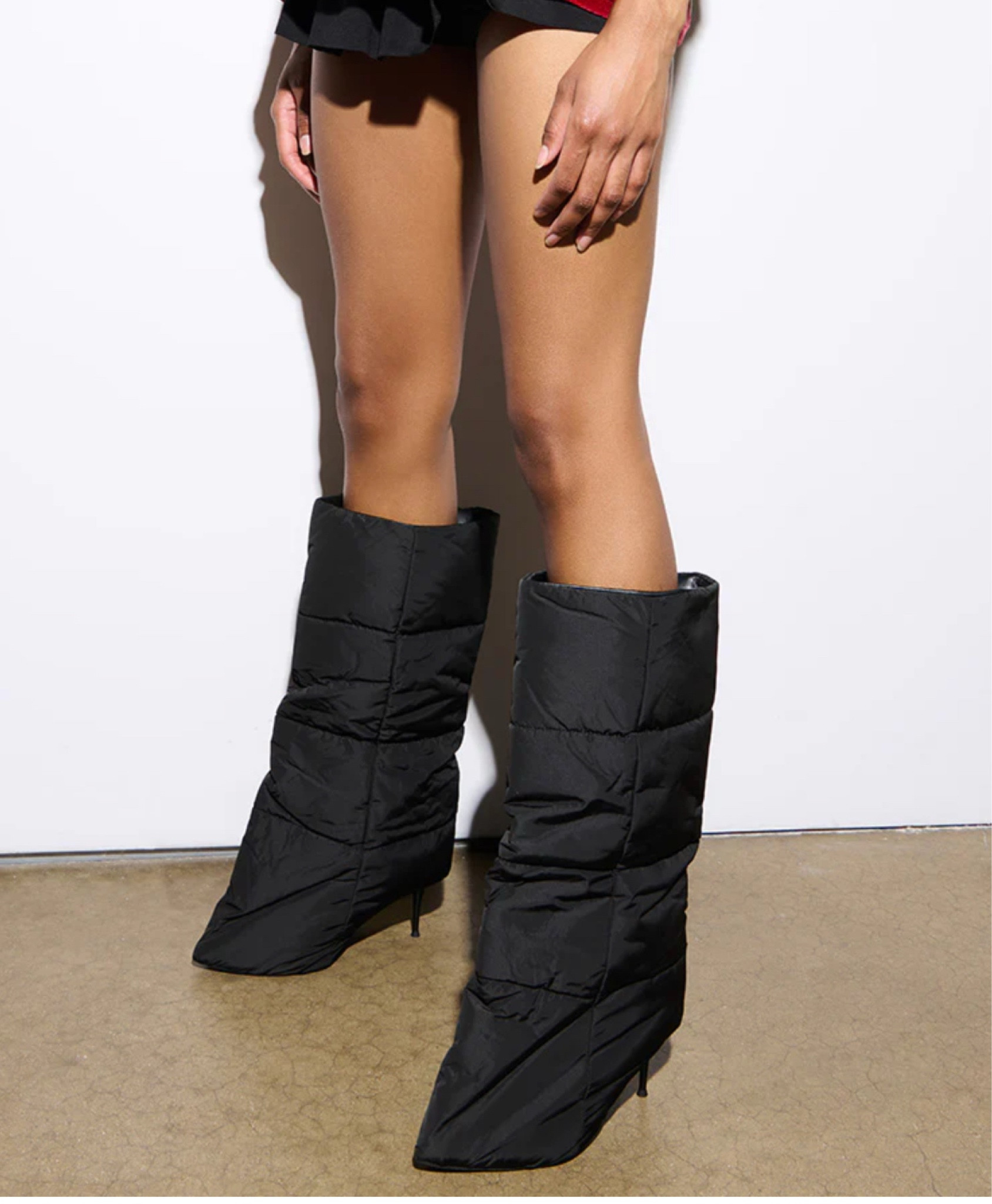 A boot✨

#LTKSeasonal #LTKShoeCrush #LTKFindsUnder100