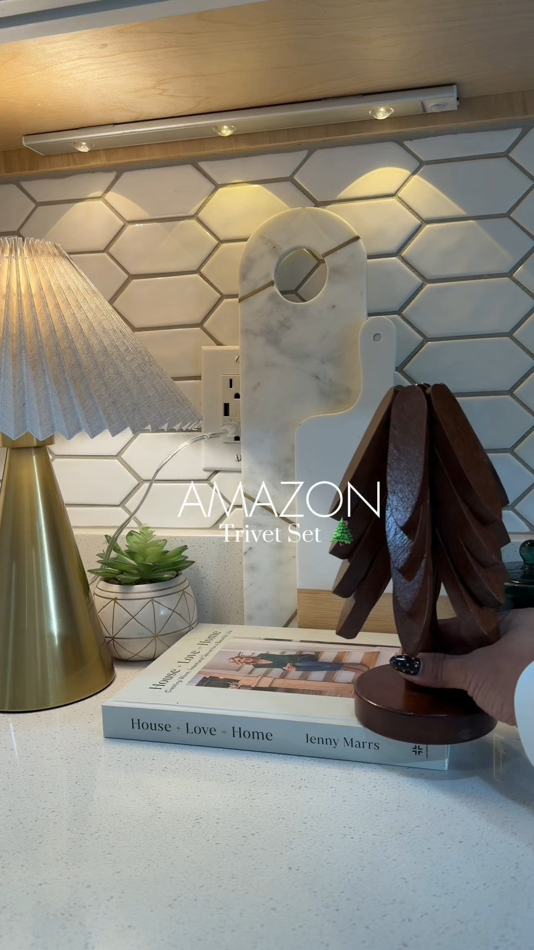 Salvamanteles en forma de árbol 🌲- Tree-shaped placemats

#LTKHome #LTKSaleAlert #LTKActive