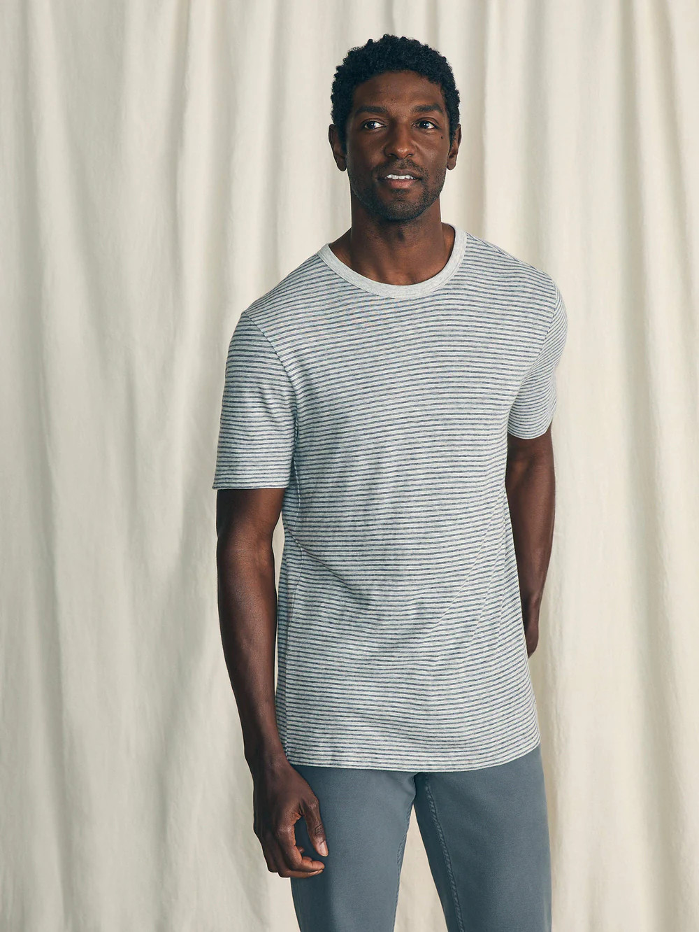 Short-Sleeve Vintage Chambray Tee | Faherty