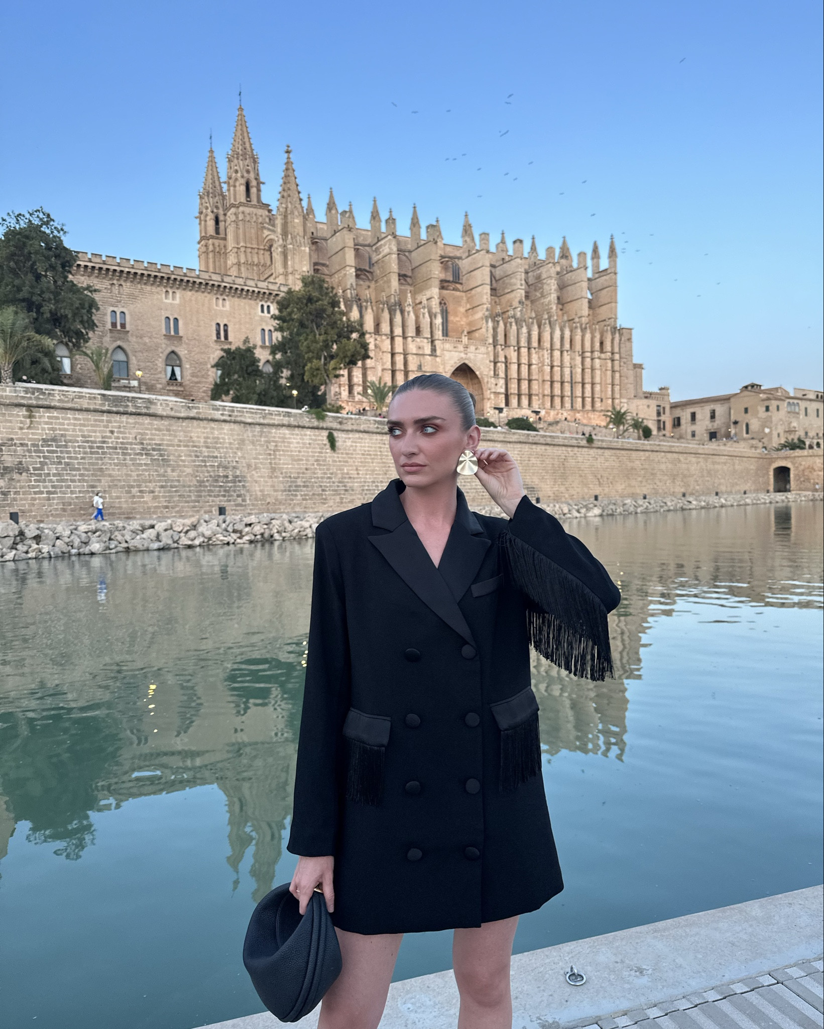 Date night in Palma wearing this incredible fringed dress from Warehouse 

Wearing the size 10, I’m 5ft 6 