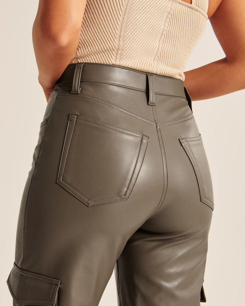 Women's Curve Love Vegan Leather Cargo 90s Relaxed Pants | Women's Up To 25% Off Select Styles | ... | Abercrombie & Fitch (US)