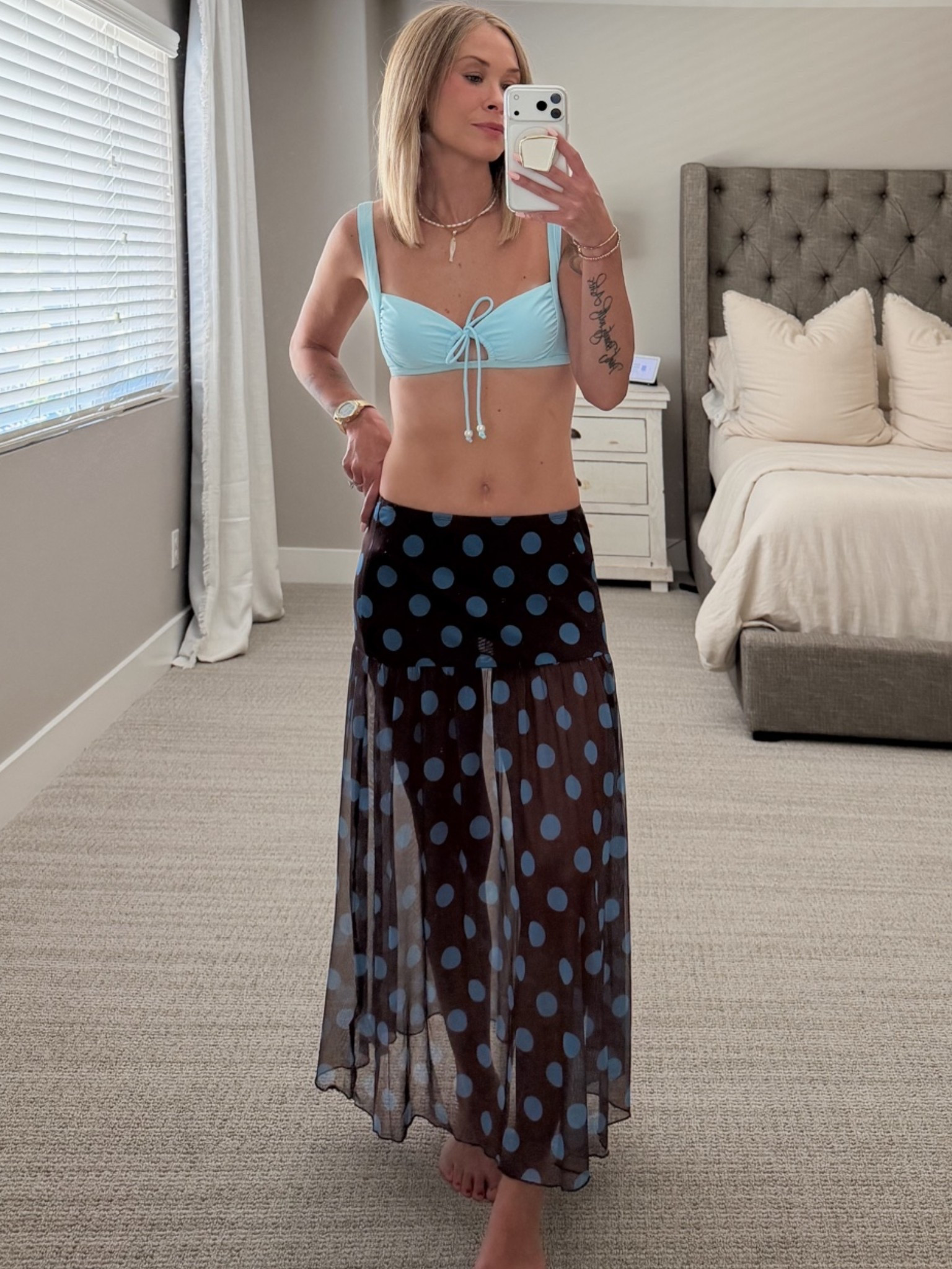this mesh polka dot cover up is so adorable!! wearing size XS 🤎🩵 use code BV15 for 💵 off at checkout

#LTKgrwm #LTKootd #LTKSaleAlert