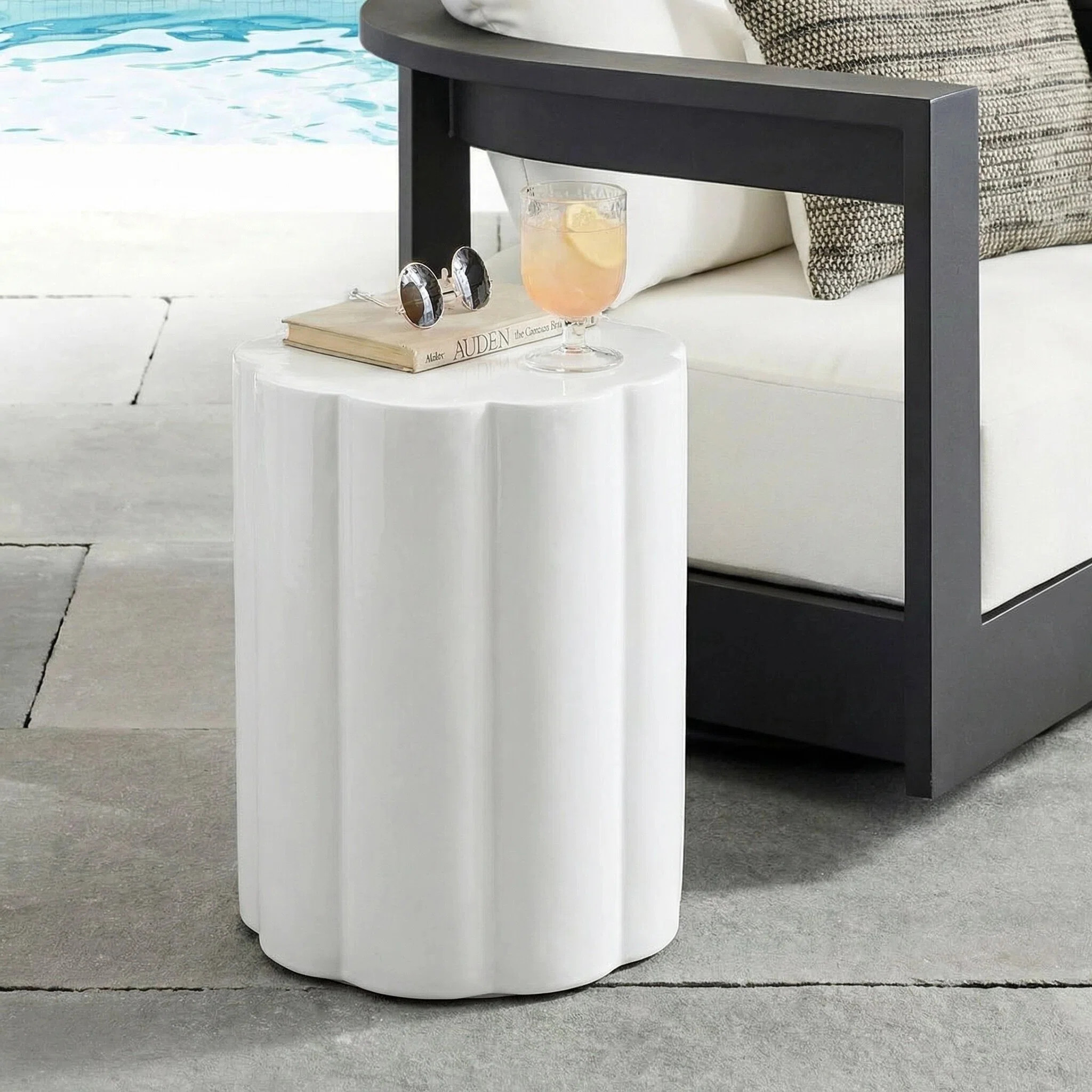 Averra Modern Sculptural Magnesium Oxide Indoor Outdoor Side Table with High-Gloss Finish | Wayfair North America