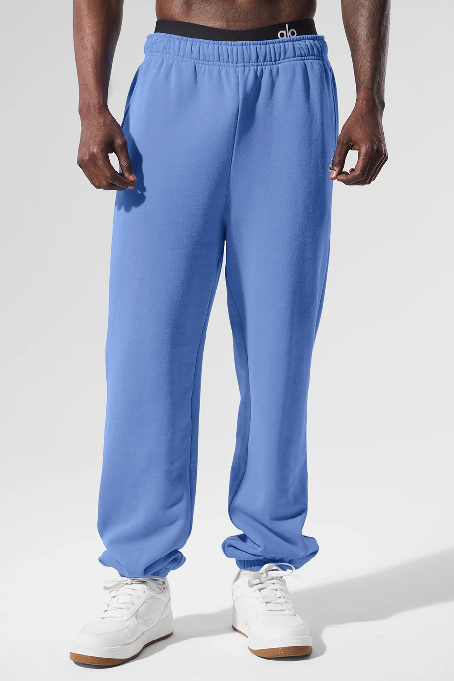 ALO | Accolade Sweatpant in Crystal Clear Blue, Size: XL | Alo Yoga (US)