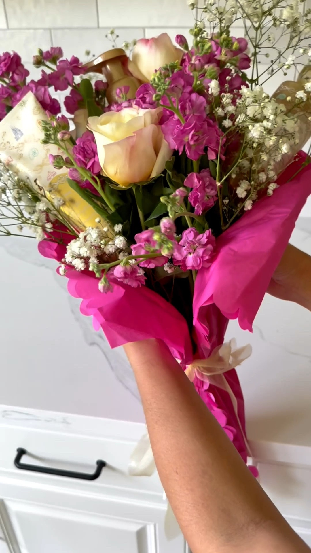 Love this gift bouquet idea! You can put so many things in a bouquet by just taping it to a stick. Endless possibilities - linking what I used here! 