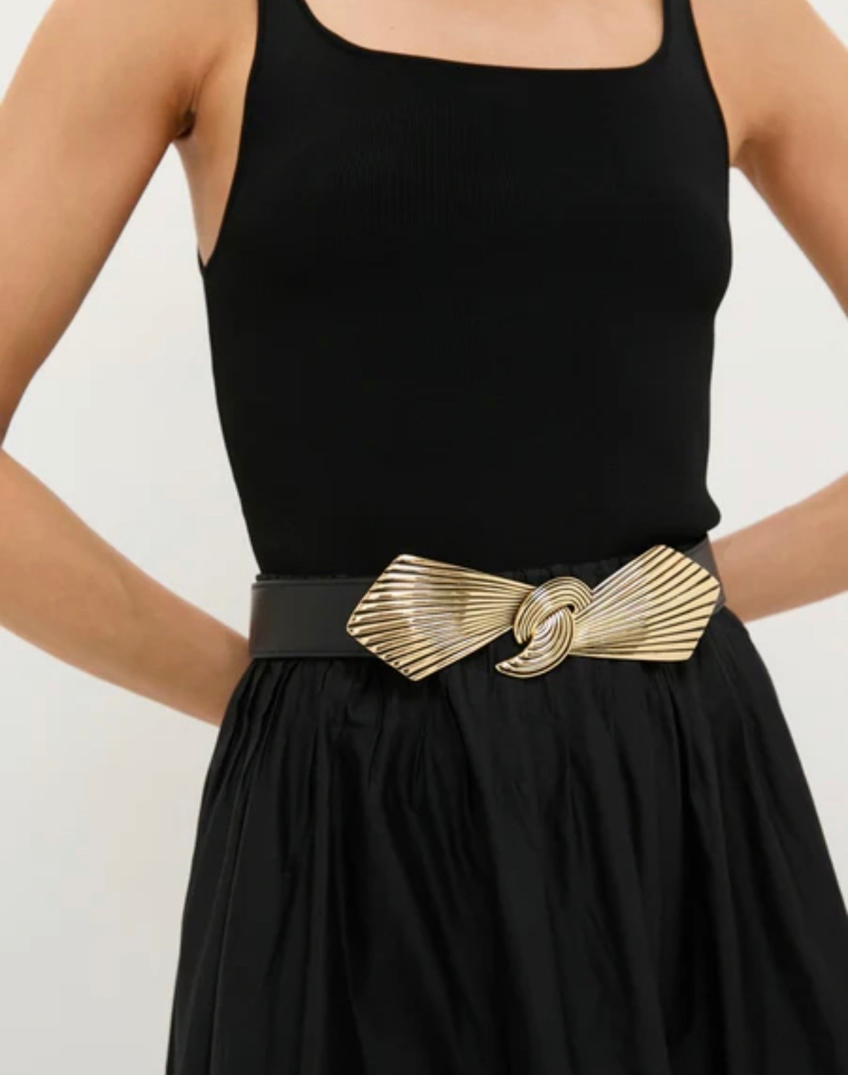 This belt 🤤 looks vintage 

#LTKOver40