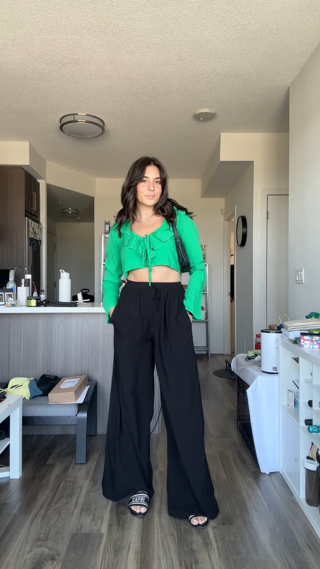 day 5 of 7 of fall outfits💚 

#LTKStyleTip #LTKFallSale #LTKVideo