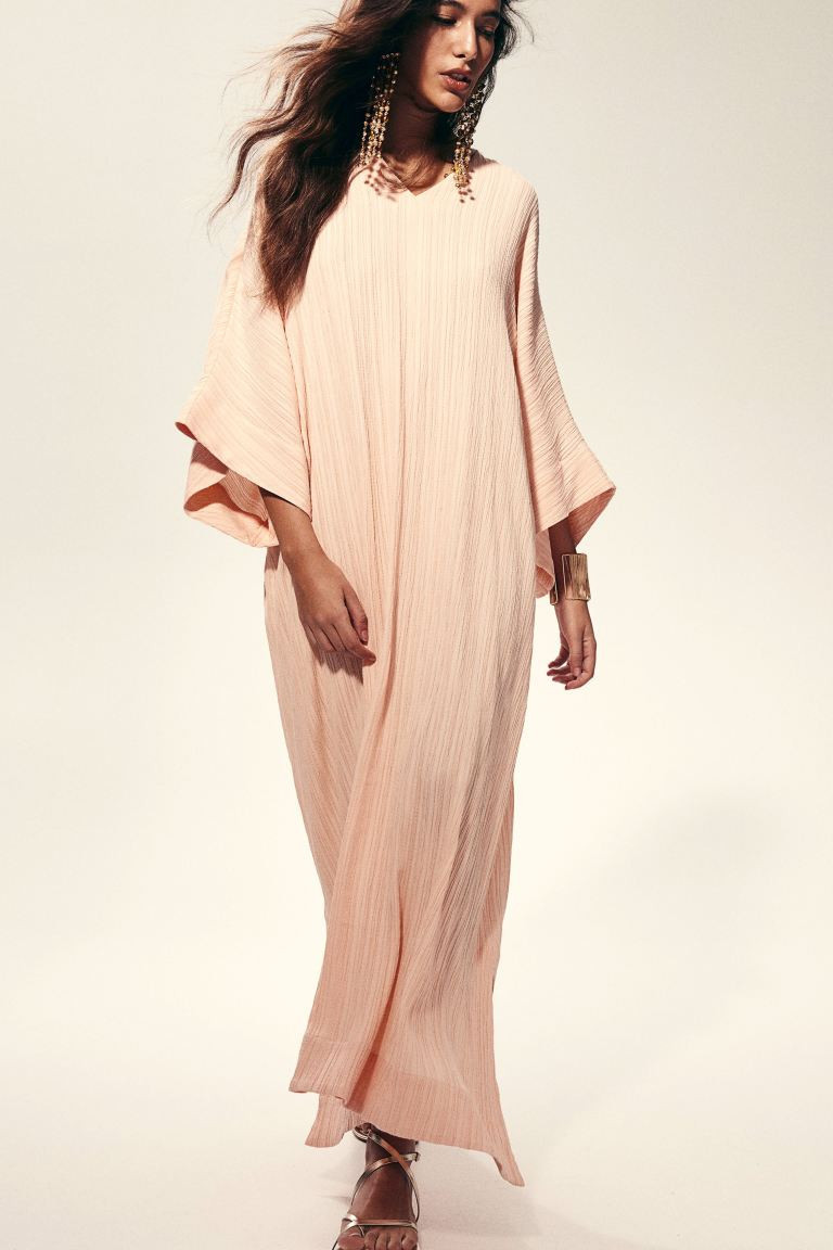 Textured kaftan dress | H&M (UK, MY, IN, SG, PH, TW, HK)