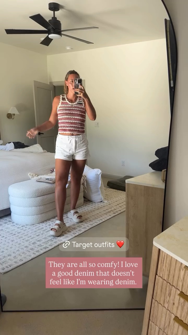 They are all so comfy! I love a good denim that doesn’t feel like I’m wearing denim.

Size 8 shorts
Medium sweater set