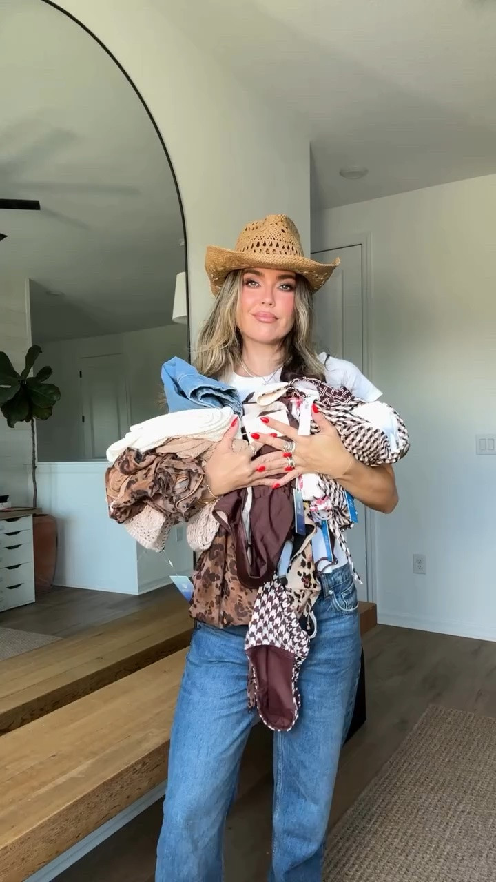 Vacation outfit ideas 🌴

Comment SHOP below to receive a DM with the link to this post 🛍️ Use code NICOLEMF15 for 15% off on orders of $70+ 

@cupshe #Cupshe #Cupshepartner #swimsuits #vacationoutfit