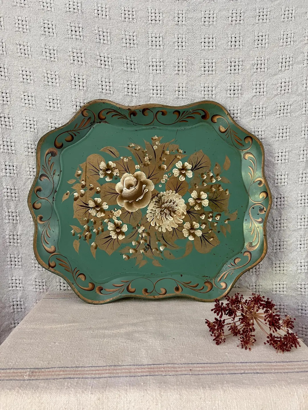 Large Vintage Green Tole Tin Tray With Floral Print / Vintage Tray / Floral / Tole / Victorian De... | Etsy (US)