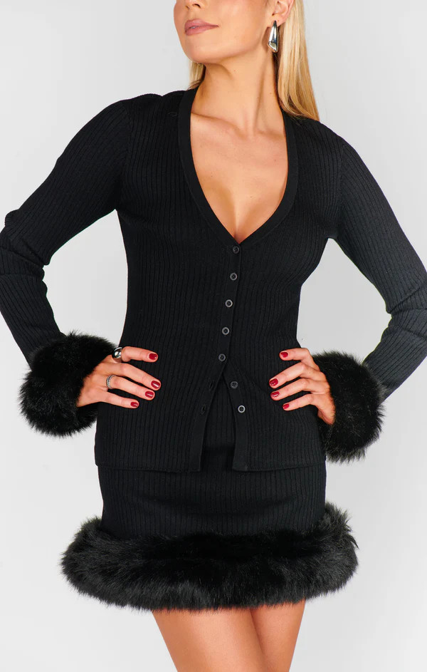 Sasha Top ~ Black Knit with Faux Fur | Show Me Your Mumu