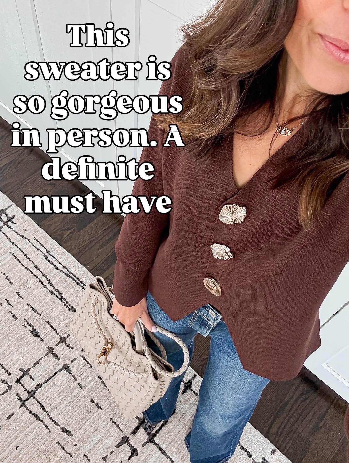 42 but not dressing like I’m 20 🫶🏻 Here are some of my recent outfits that are chic, comfy, and feel put together without trying too hard.


Outfits for women over 40, chic casual style, affordable fashion, cardigans, Henley sweater, everyday sweatpants, cropped trench coat, Target haul, Amazon sweaters, effortless  looks. 

Follow my LTK @mrscasual on the @shop.LTK app to view this post and get my exclusive app-only content!

#LTKSeasonal #LTKgrwm #LTKootd