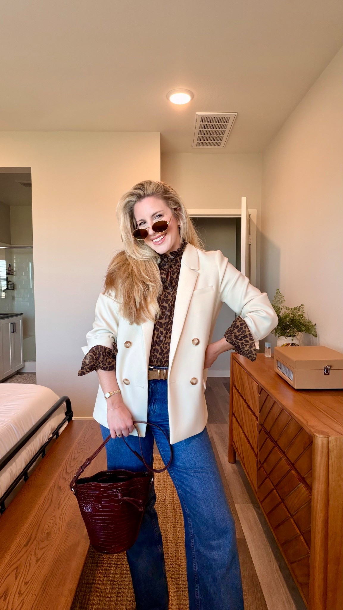 Obsessed with this blazer + leopard combo lately 🤍 the perfect elevated everyday look for errands, lunch, or casual meetings. Linking everything here!

#LTKWorkwear #LTKootd #LTKgrwm