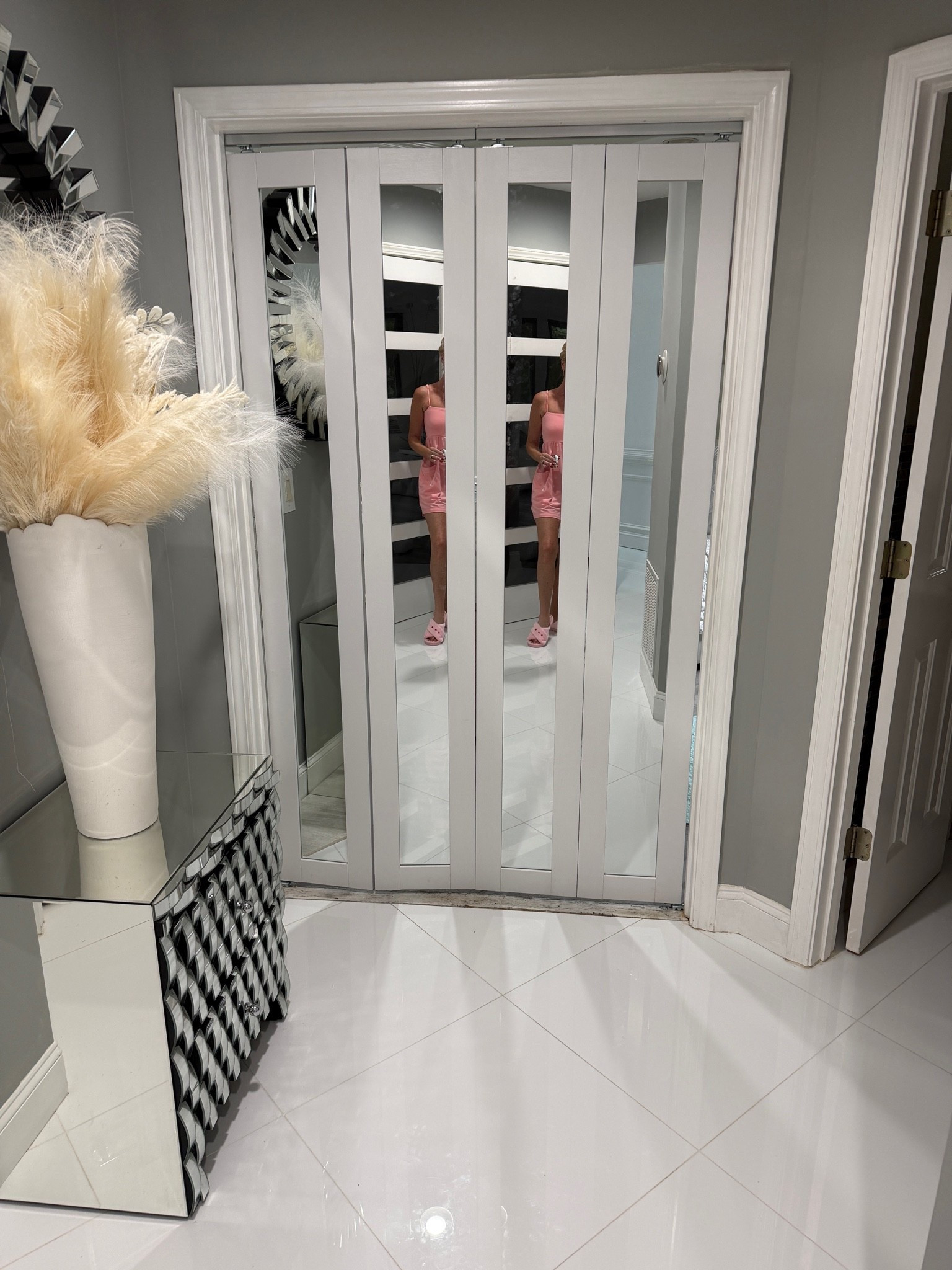 Our bedroom has new doors 💗

#LTKdayinmylife #LTKHome