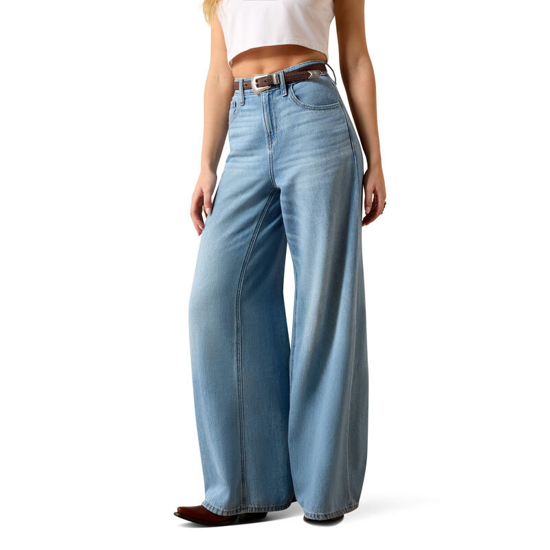 Ultra High Rise Calamity Comfort Wide Leg Jeans | Ariat (US)