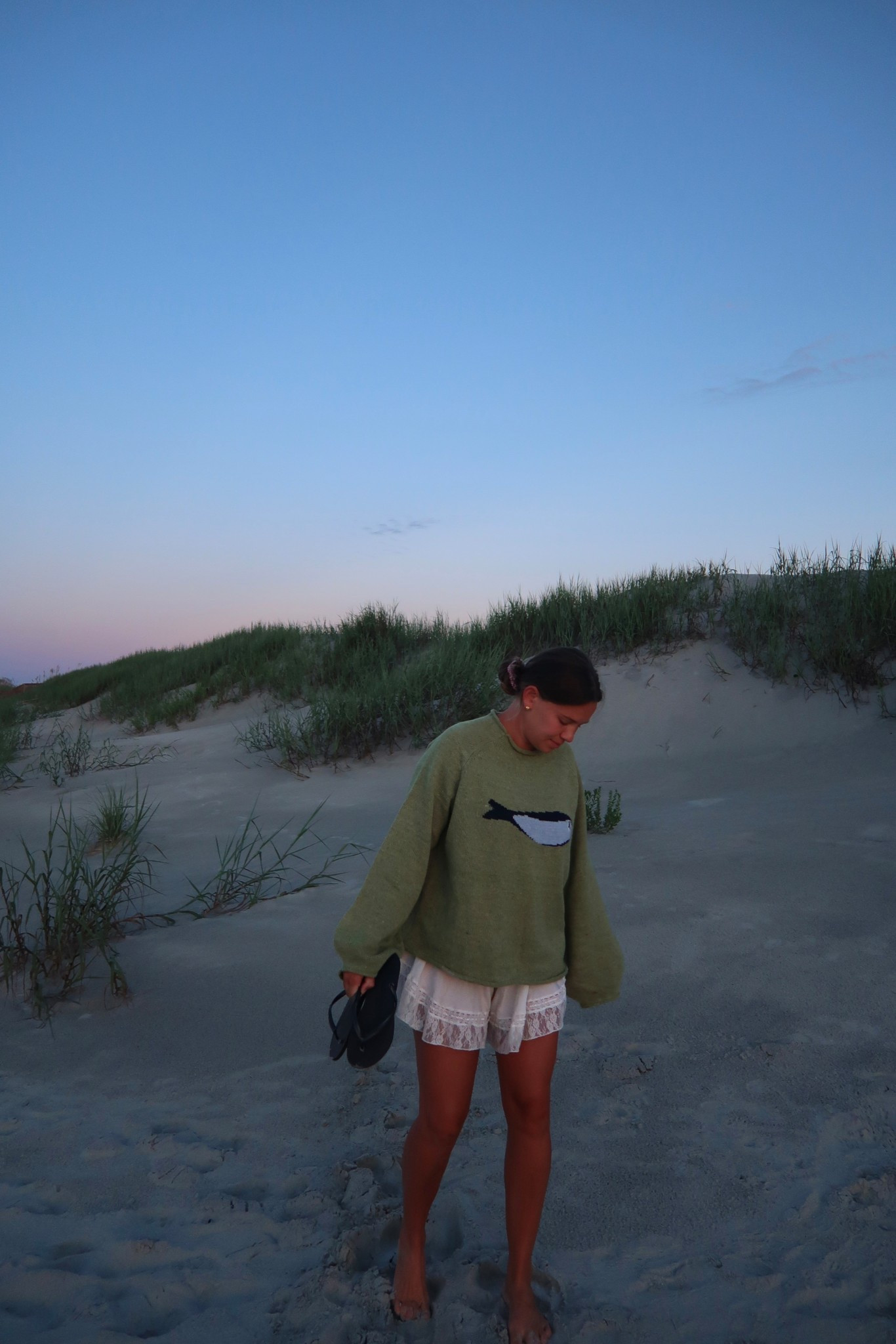 summer don’t go!!!

#LTKSeasonal #LTKStyleTip #LTKFindsUnder100