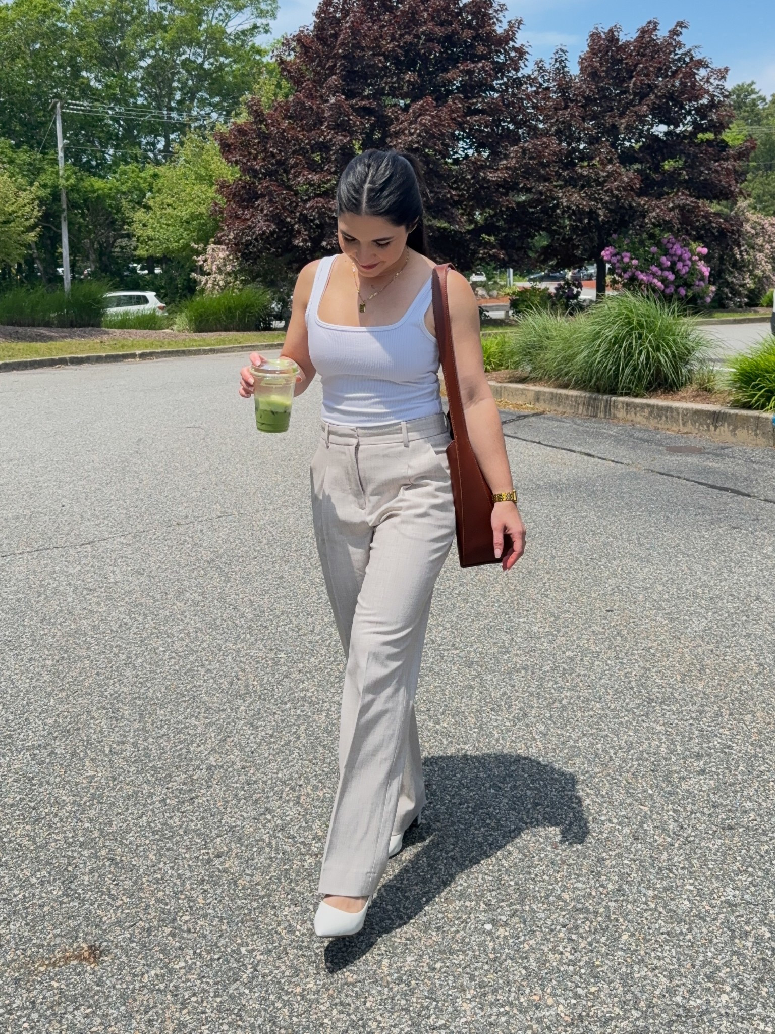 Comfy, casual simple fit 🥰
Bag is from Oomay 👜

#LTKStyleTip #LTKBeauty #LTKItBag