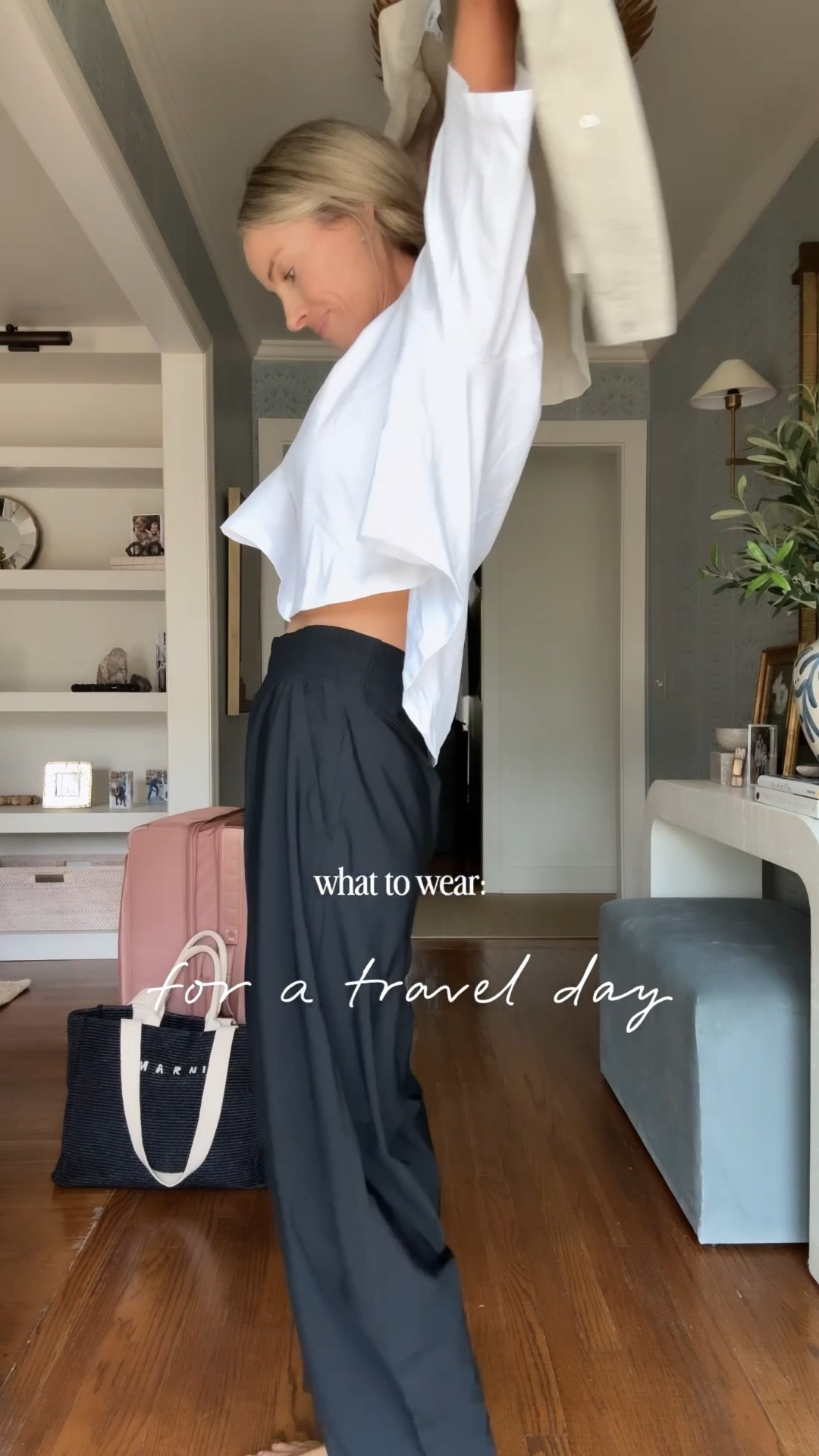 All old navy and all on sale! Wow. Small tall pants and small jacket : tee! Found shoes and bag on sale!!! 