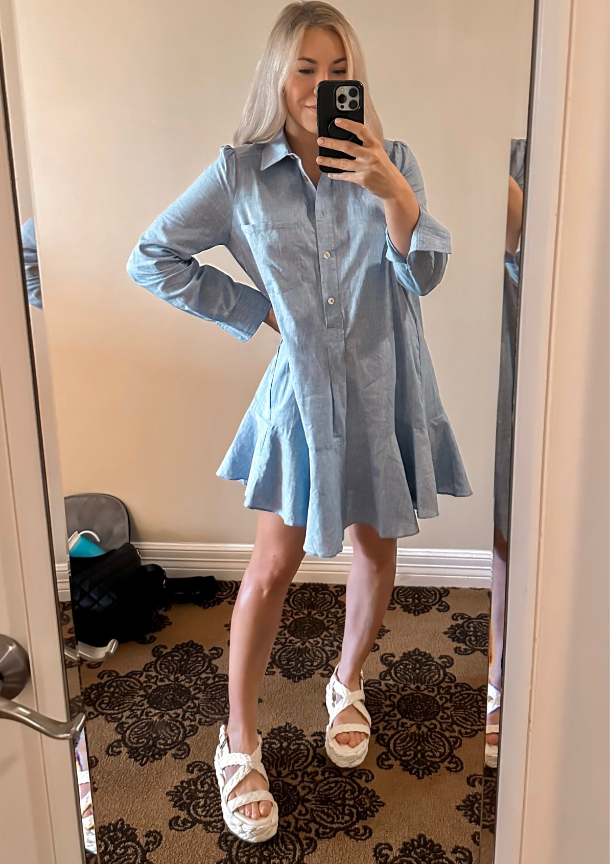 This chambray dress is the CUTEST!!
#ltkstyletip
#ltku 

#LTKSeasonal #LTKFind #LTKshoecrush