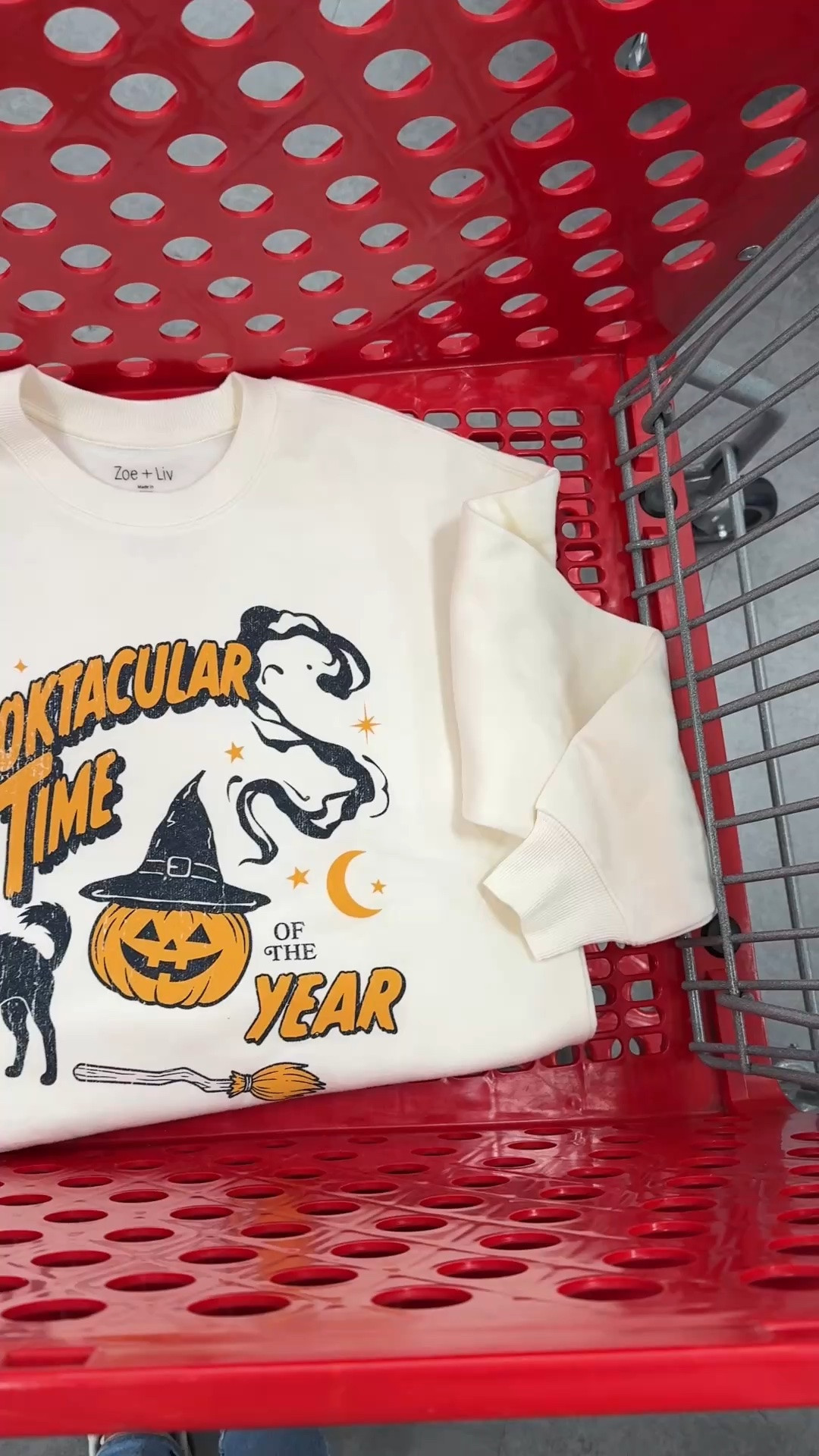 Love this cute Halloween pullover 🖤🧡

#LTKootd #LTKSeasonal #LTKMidsize