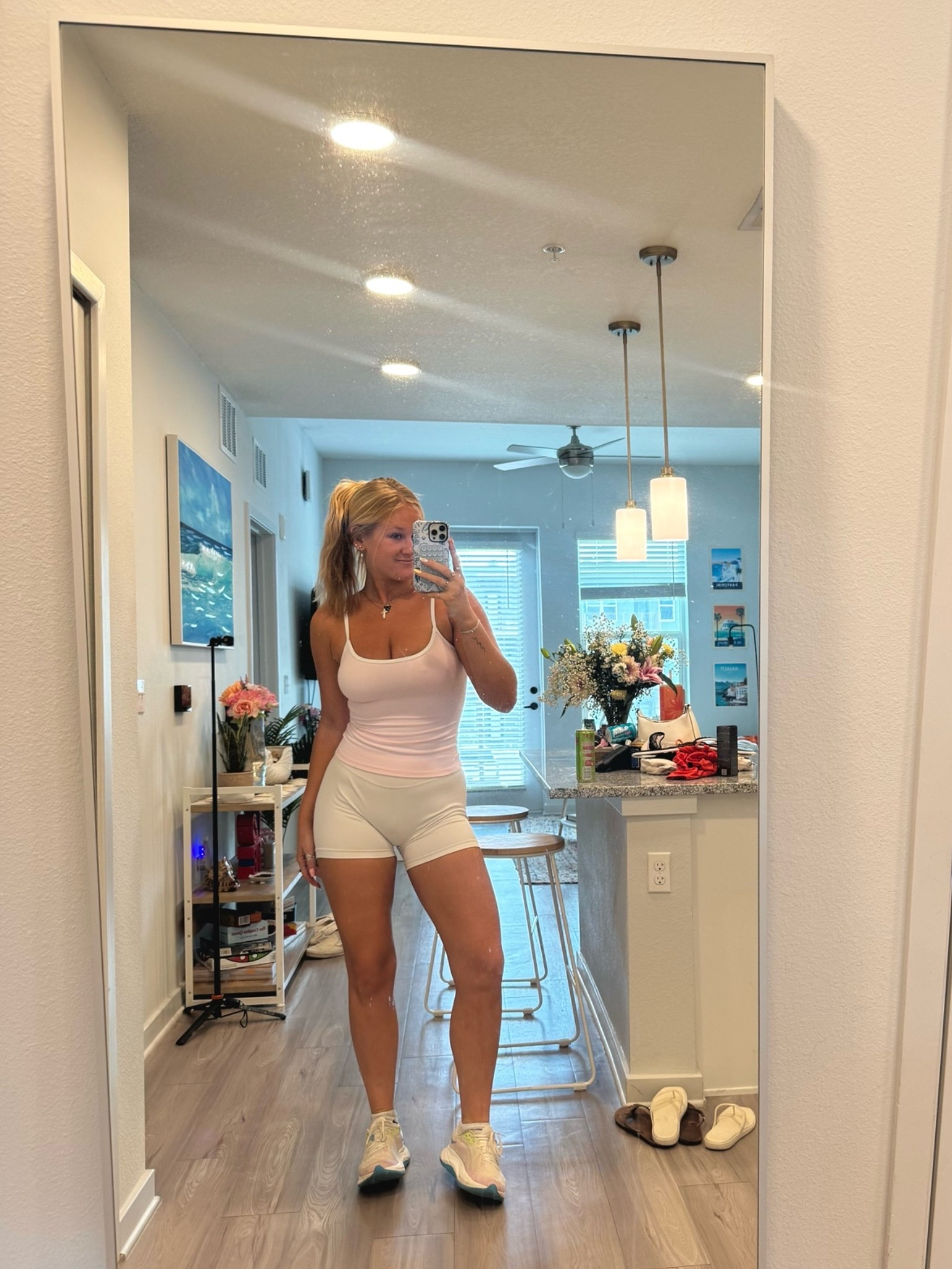 workout fit of the day 💝 pink tank on sale for $30 from aritzia!!

#LTKfitnessgoals #LTKmorningroutine #LTKActive