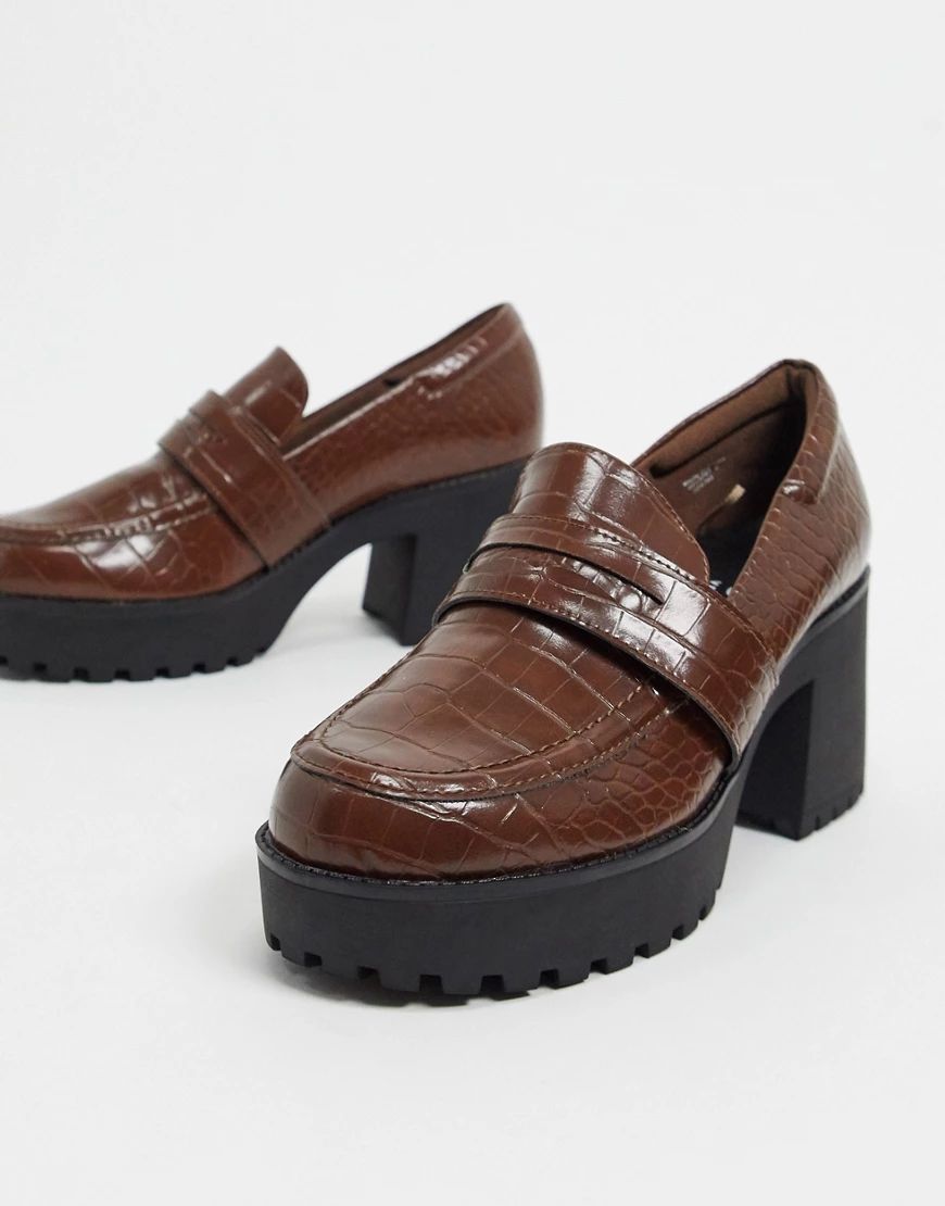 Monki Devon faux leather heeled chunky loafer in brown croc | ASOS (Global)