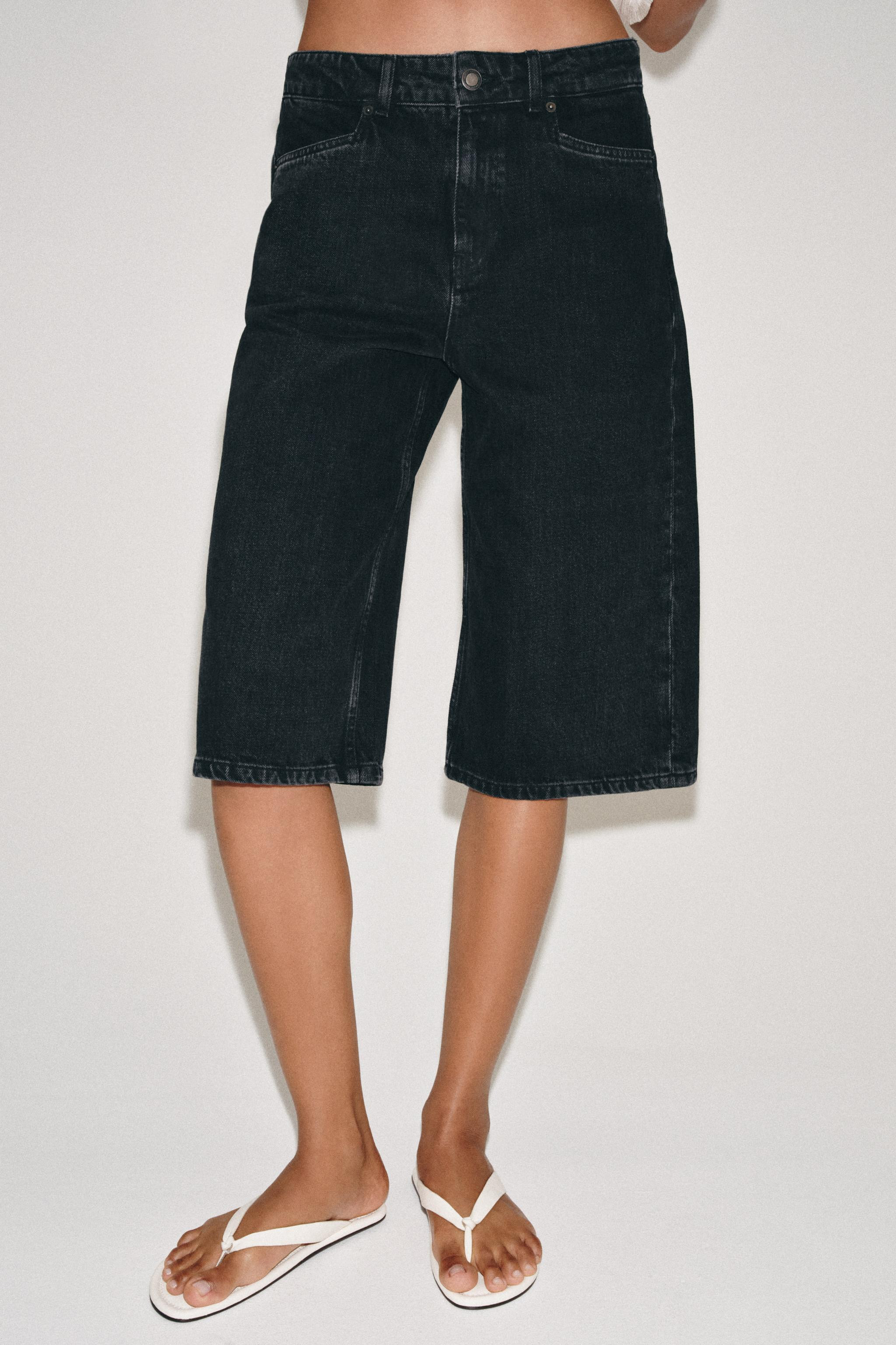 ZW COLLECTION MID-RISE DENIM SHORTS | Zara Canada