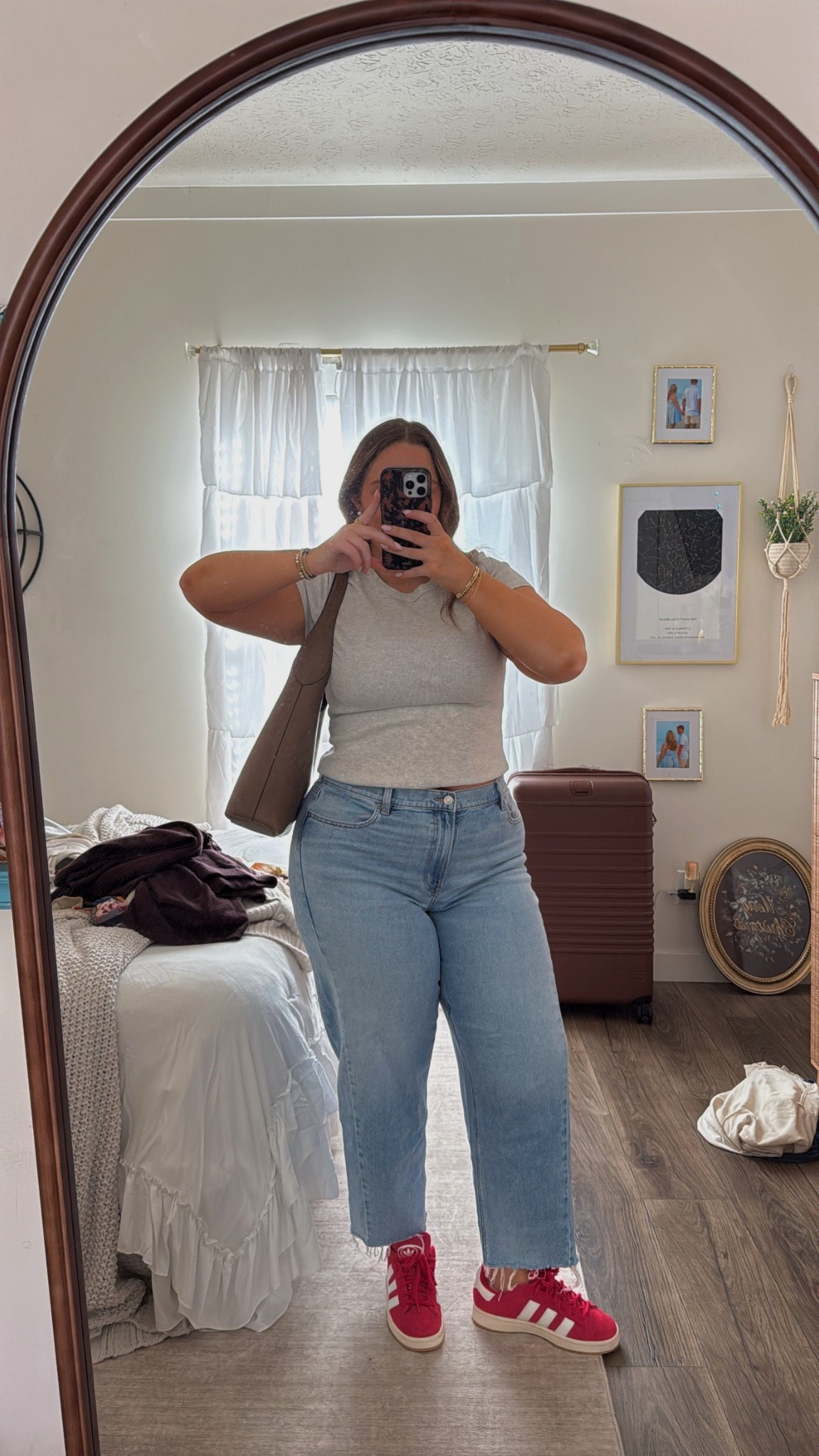 basic ootd💌🧸❤️

#LTKMidsize #LTKFindsUnder50 #LTKootd