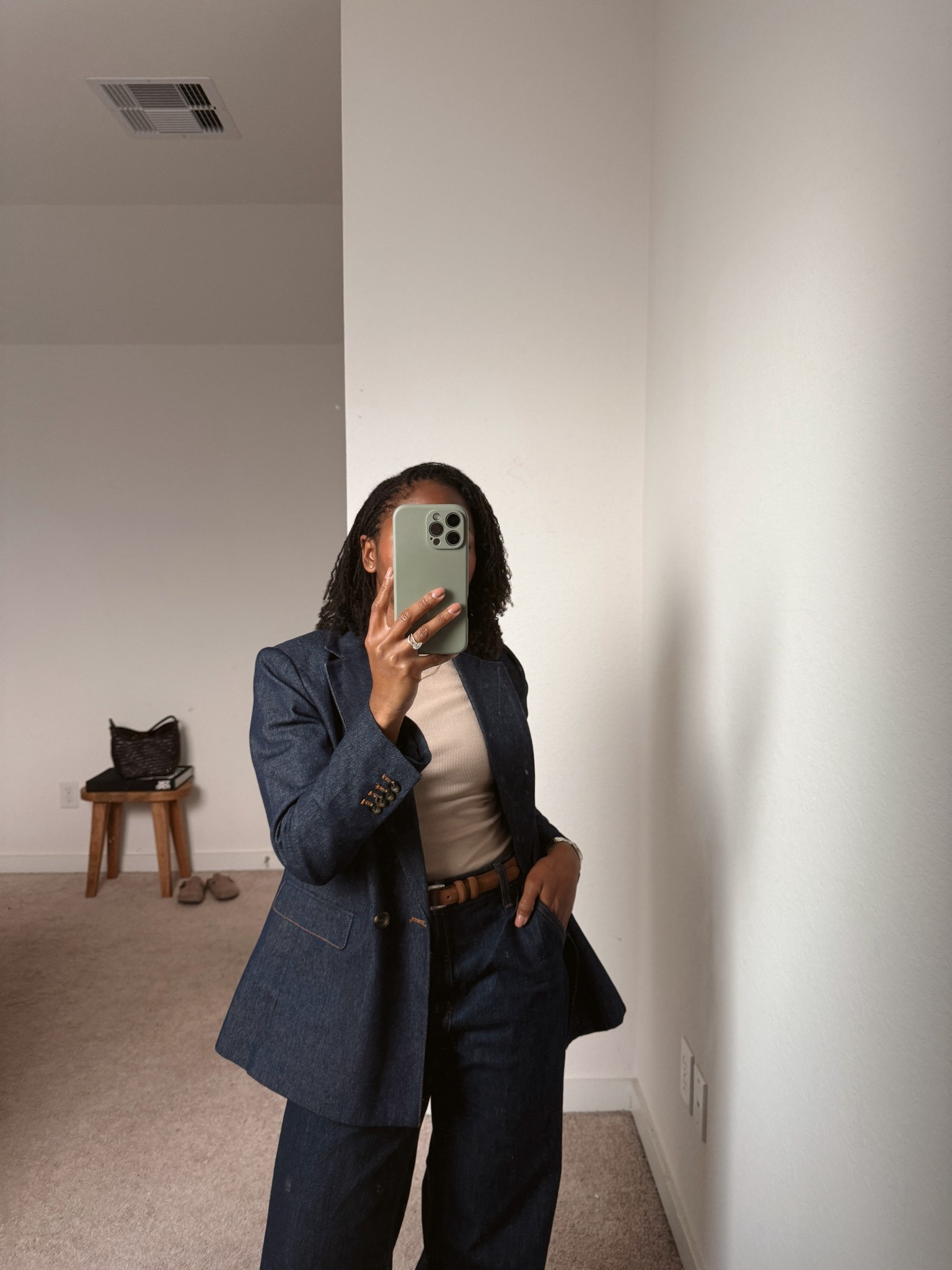 2025.11.17 - fall denim outfit 

Wide leg jeans, denim blazer, dark wash jeans 

#LTKWorkwear #LTKSeasonal #LTKPetite