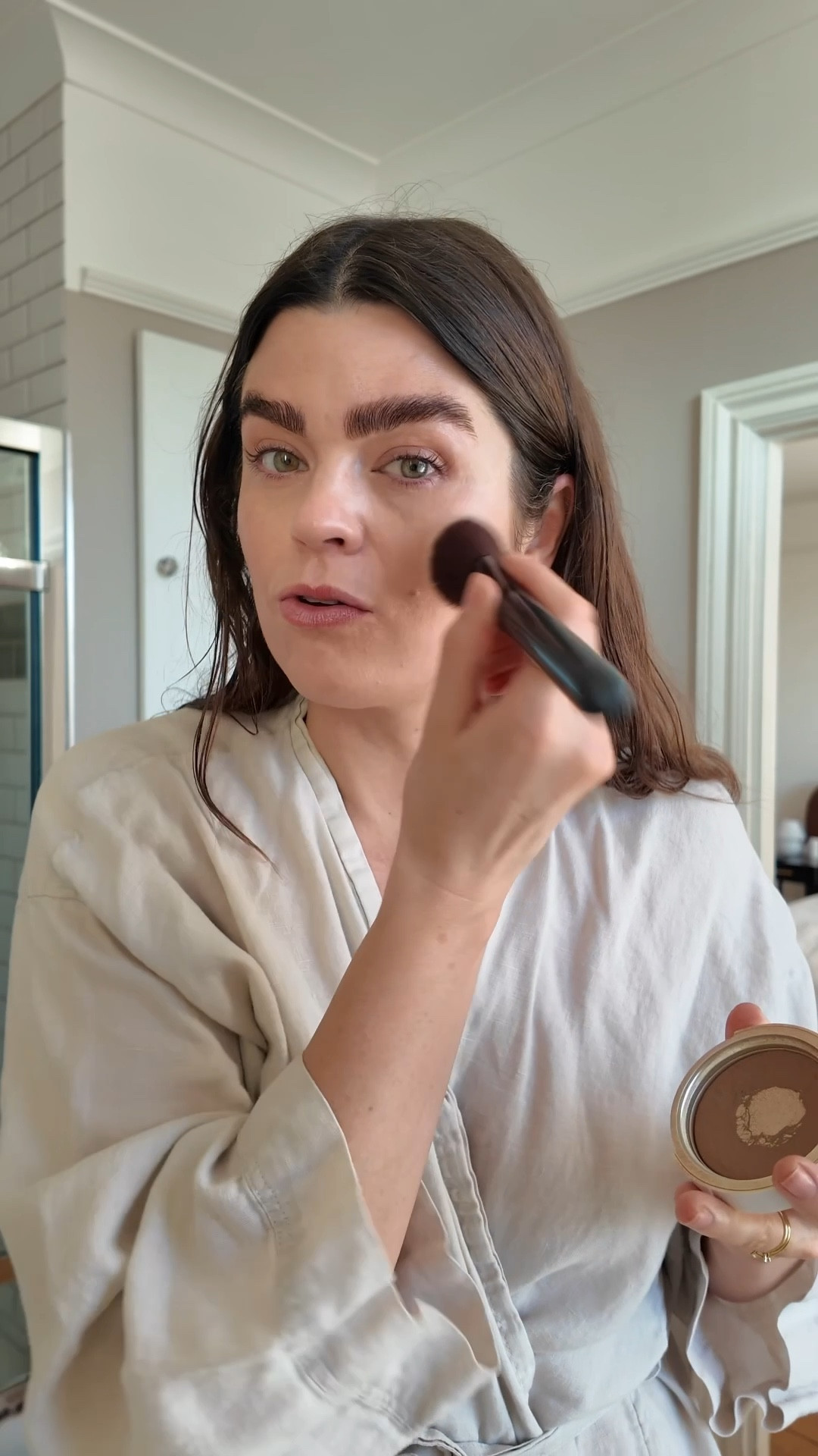 A very realistic GRWM make up look that’s so easy for everyday

#LTKbeauty