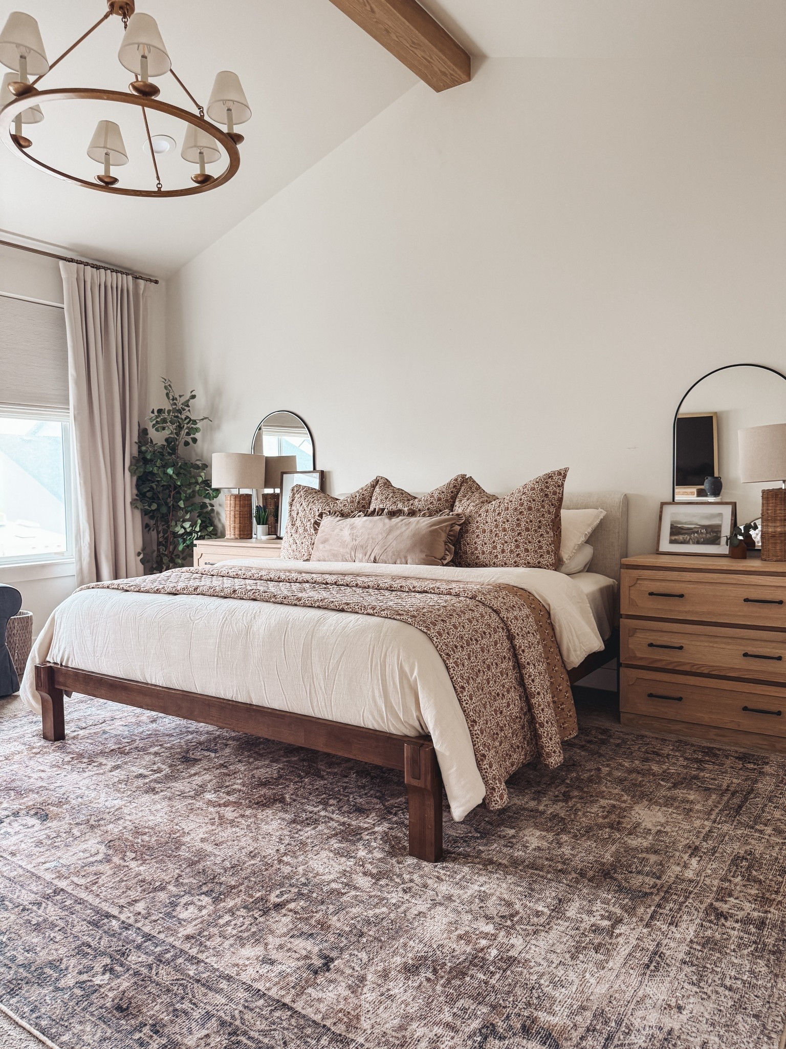 Master Bedroom Refresh

Home decor 
Bedding 
Lighting 
King size bed 
Solid wood bed frame 

#LTKmomlife #LTKSaleAlert #LTKHome