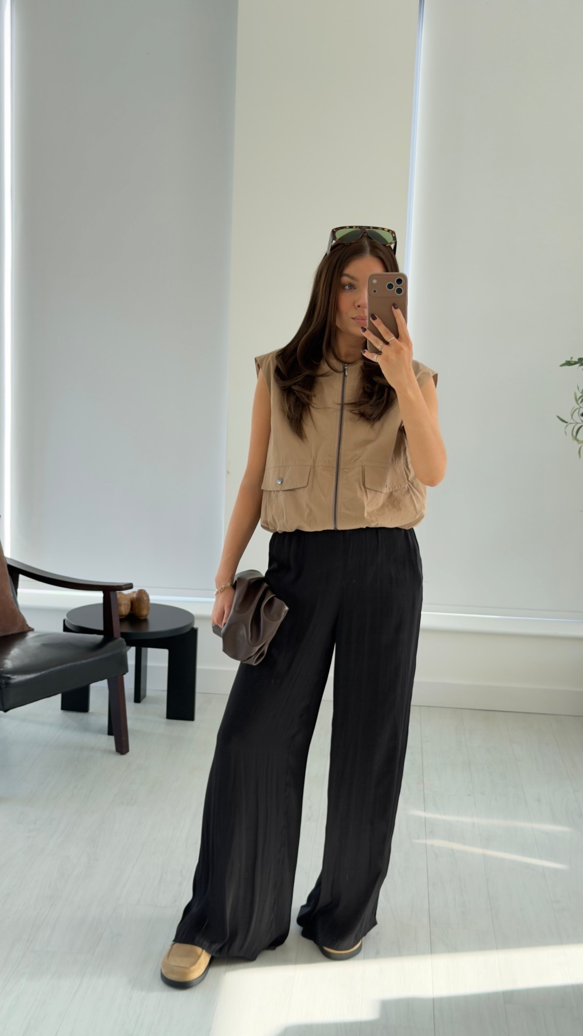 Sorry but this waistcoat is £8?! I’m wearing an 8

#LTKSeasonal #LTKSpringSale #LTKootd