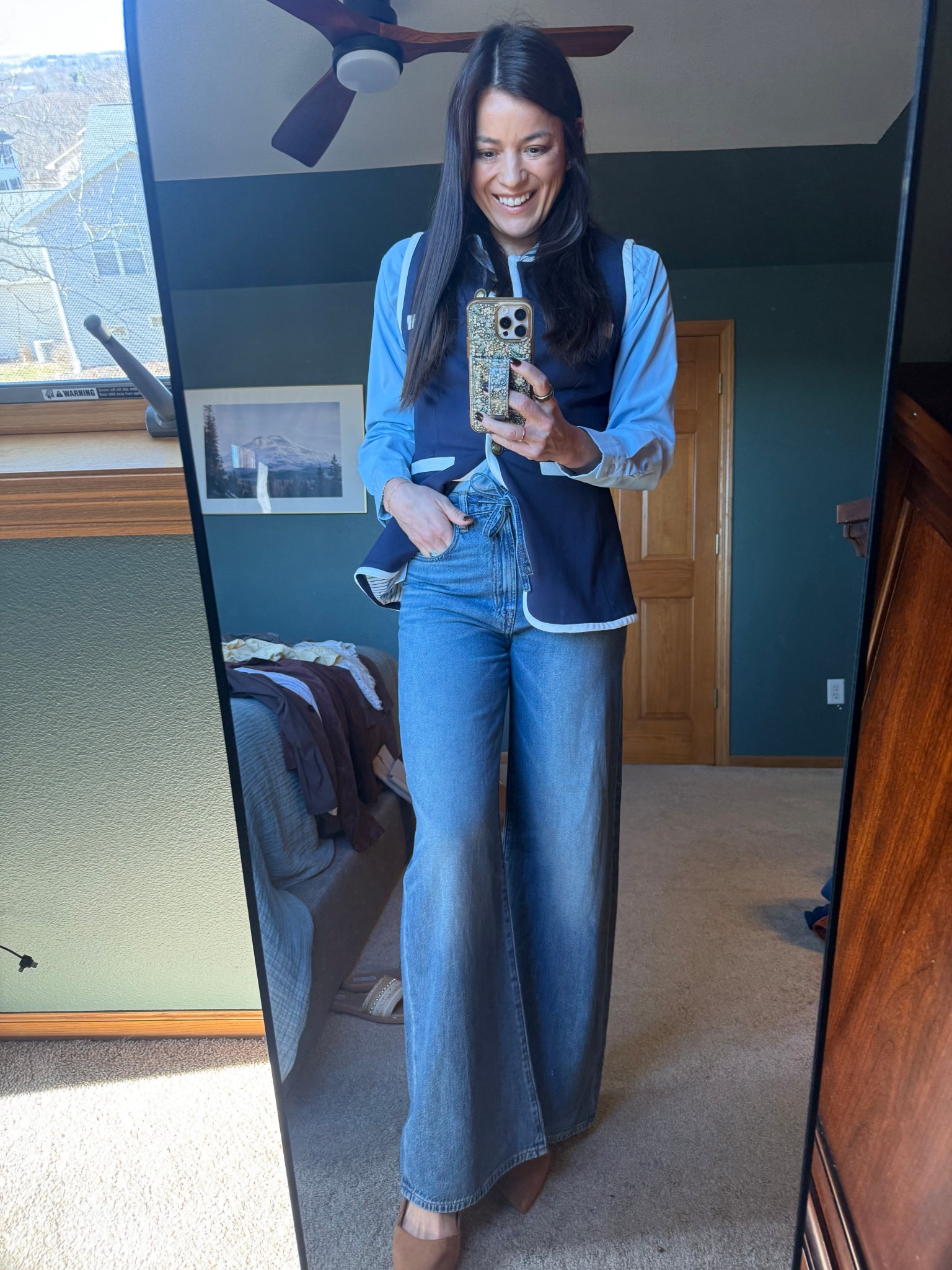 I love layering this top with this vest! Detail on the jeans are 😍. @Madewell 

#LTKgrwm #LTKootd