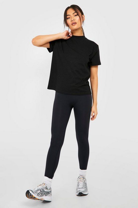 Basic Oversized Boyfriend T-shirt | Boohoo.com (US & CA)