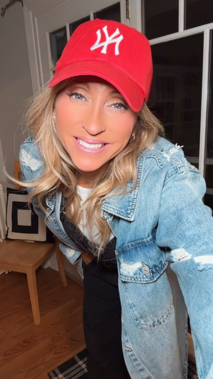 It’s been a week… so much going on in the world and my own little world… just staying comfortable and put together no matter where I have to be… 

Use code LINDSAYSAVE35 at VICI
Use code LINDSAYJ10 at Made By Mary jewelry 
Use code ANOTHER_DAY_ANOTHER_OUTFIT at James Michelle jewelry 

#LTKootd #LTKgrwm