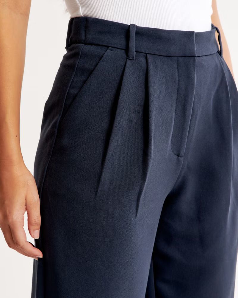 Women's Curve Love A&F Sloane Tailored Pant | Women's Bottoms | Abercrombie.com | Abercrombie & Fitch (US)