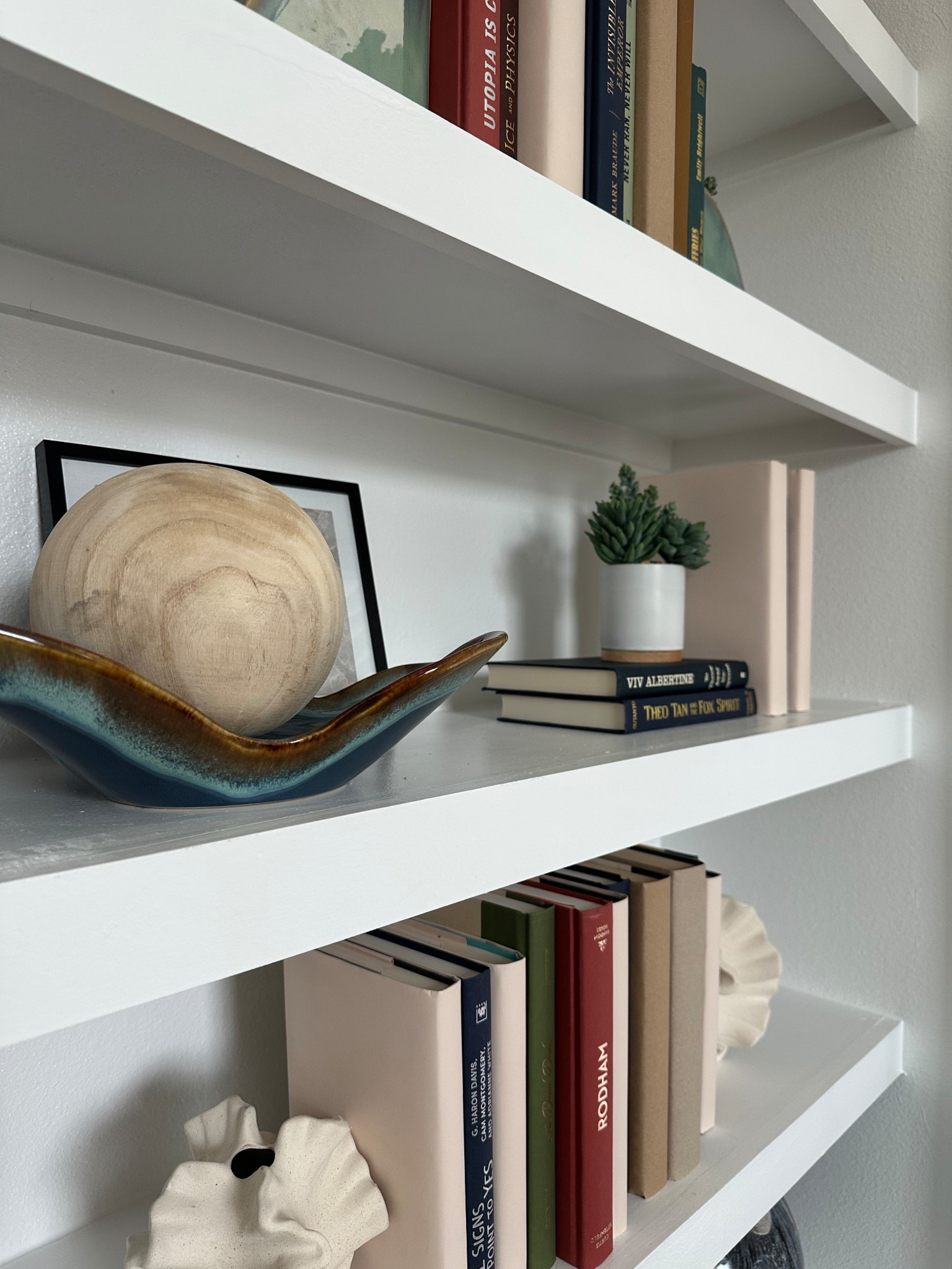 Shop some of our favorites for styling bookshelves! ✨🫶🏻📚

#LTKHome