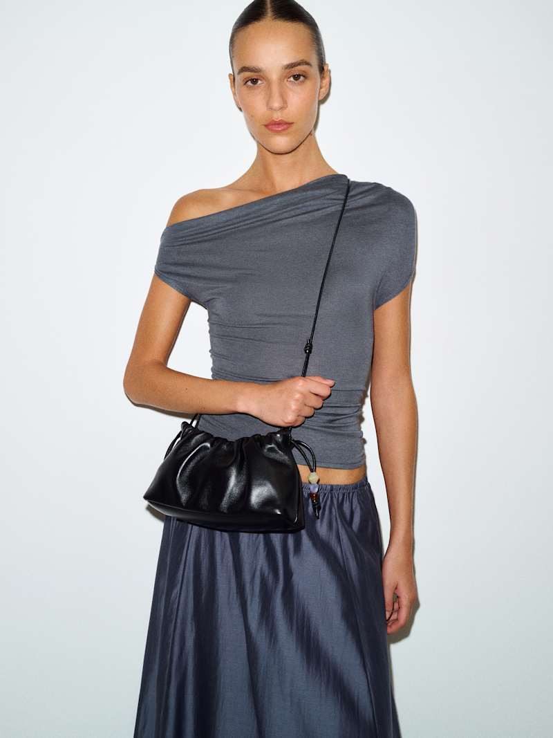 Reformation Solene Small Pouch Bag Black Leather | Reformation (Global)
