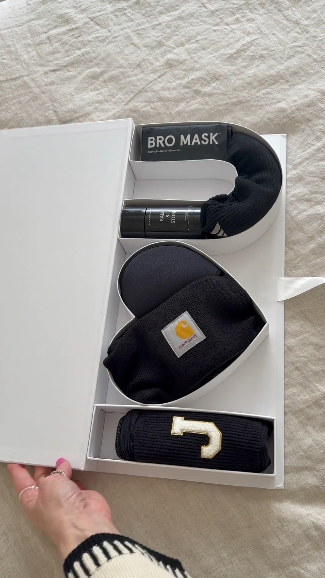 Gifts for Valentine’s Day #valentinesdaygufts 

#LTKSeasonal #LTKWatchNow #LTKMens

#LTKGiftGuide #LTKOver40 #LTKMostLoved

#LTKStyleTip #LTKFindsUnder50 #LTKFindsUnder100