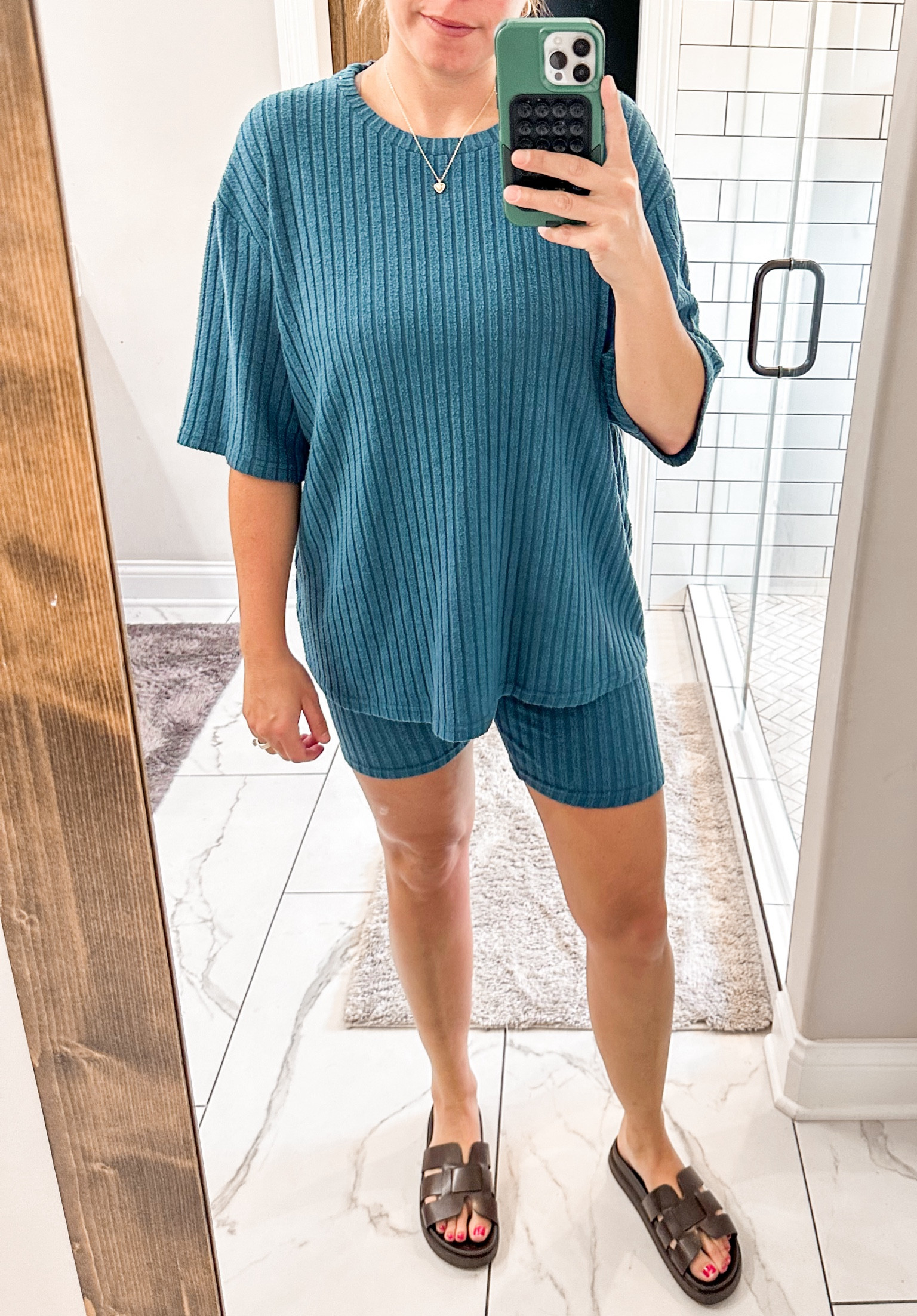 Comfy Amazon set. Summer to fall transition outfit. Stay at home mom outfit. Easy mom outfit. Travel outfit. 

#LTKFamily #LTKMidsize