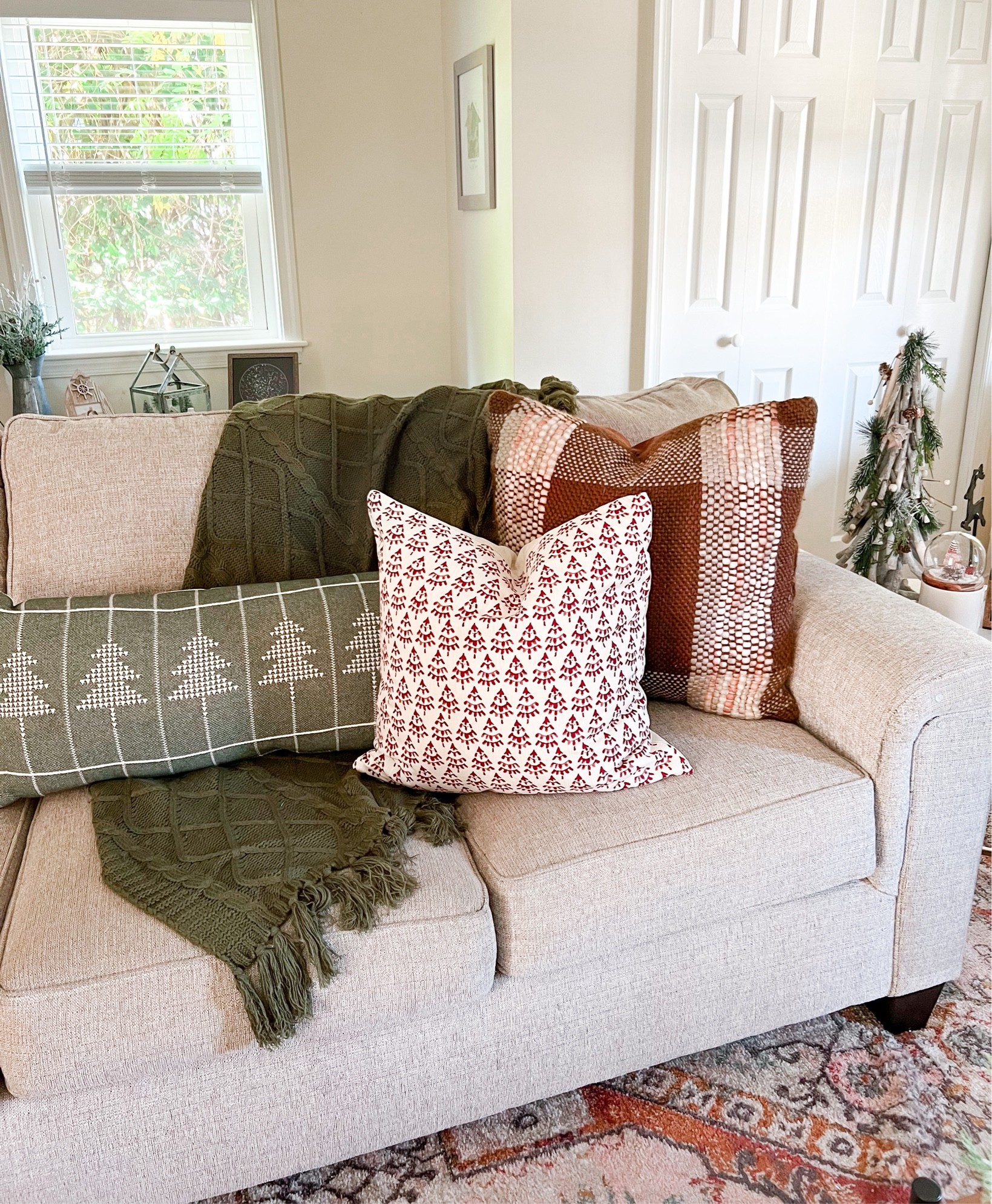 Living room, Christmas living room, Christmas pillows, Christmas decor, throw blanket

#christmasdecor #christmaslivingroom

#LTKHoliday #LTKhome #LTKstyletip